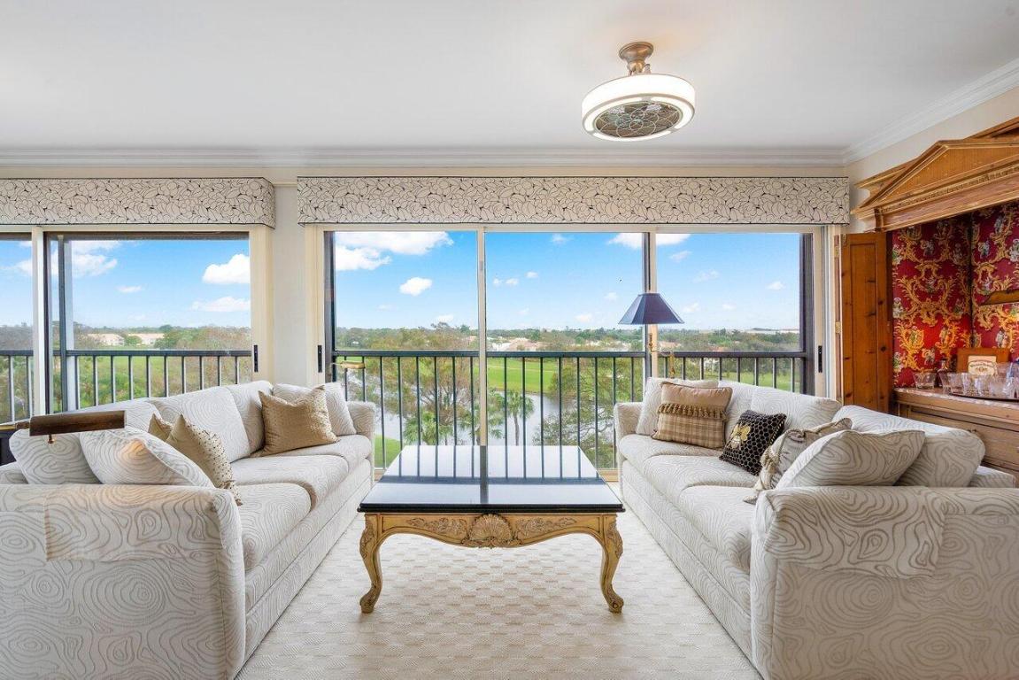 17031 Boca Club Boulevard 65a