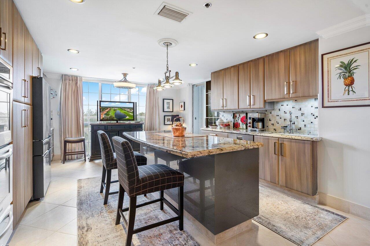 17031 Boca Club Boulevard 65a