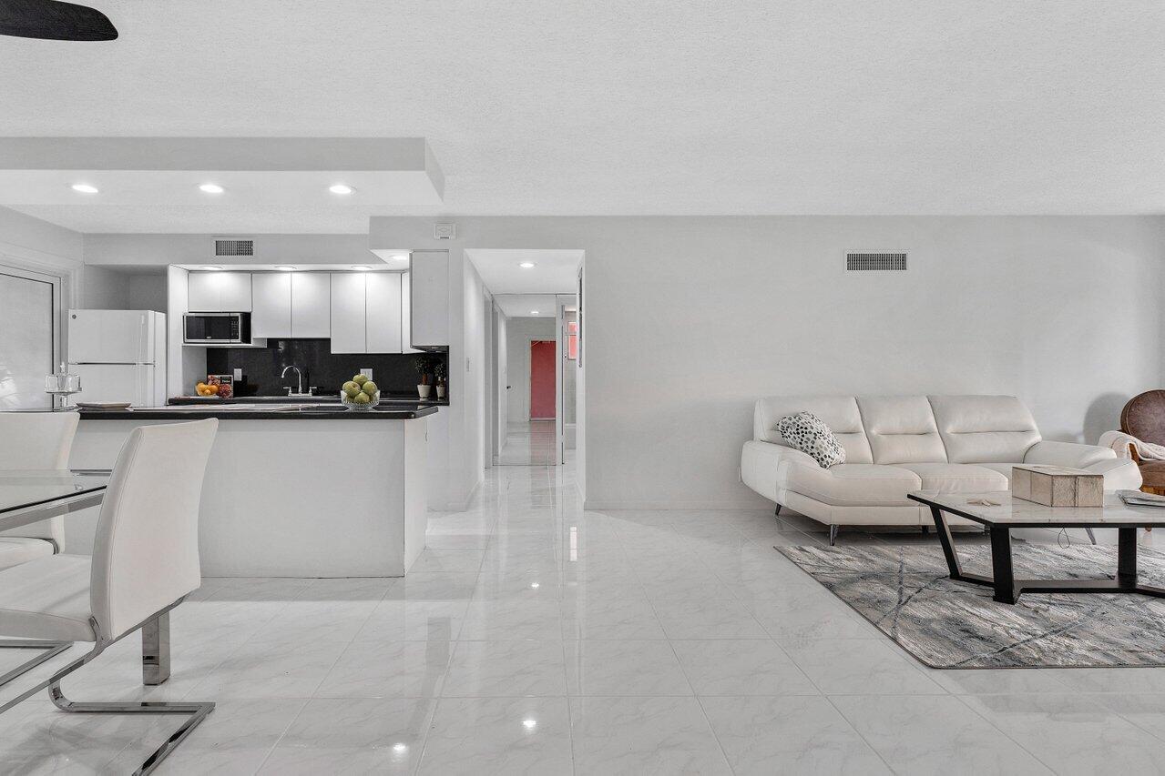 1877 S Ocean Boulevard C