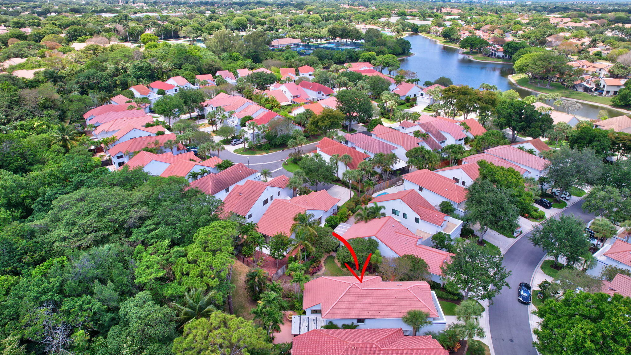 21700 Cromwell Circle