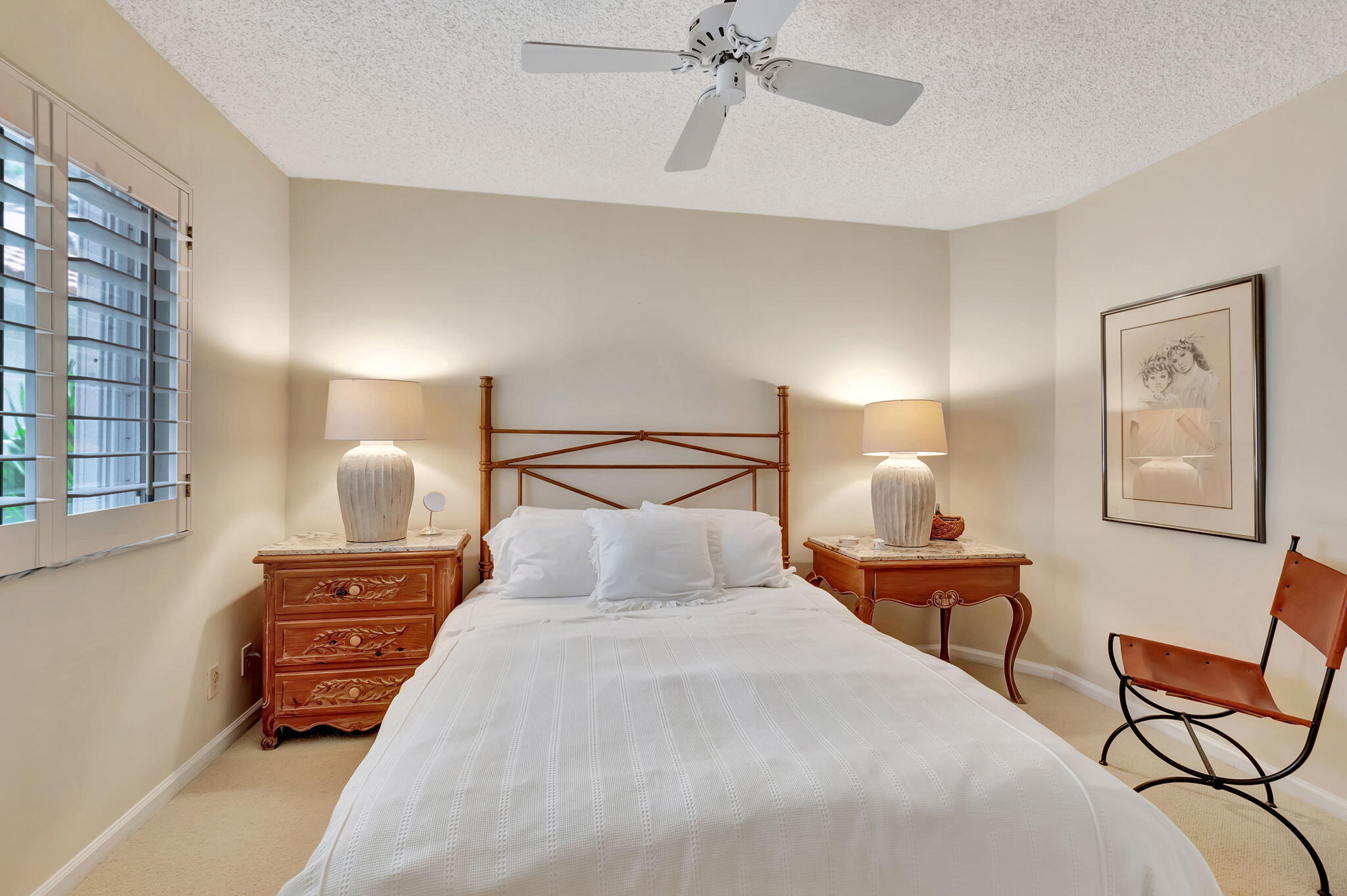 21700 Cromwell Circle