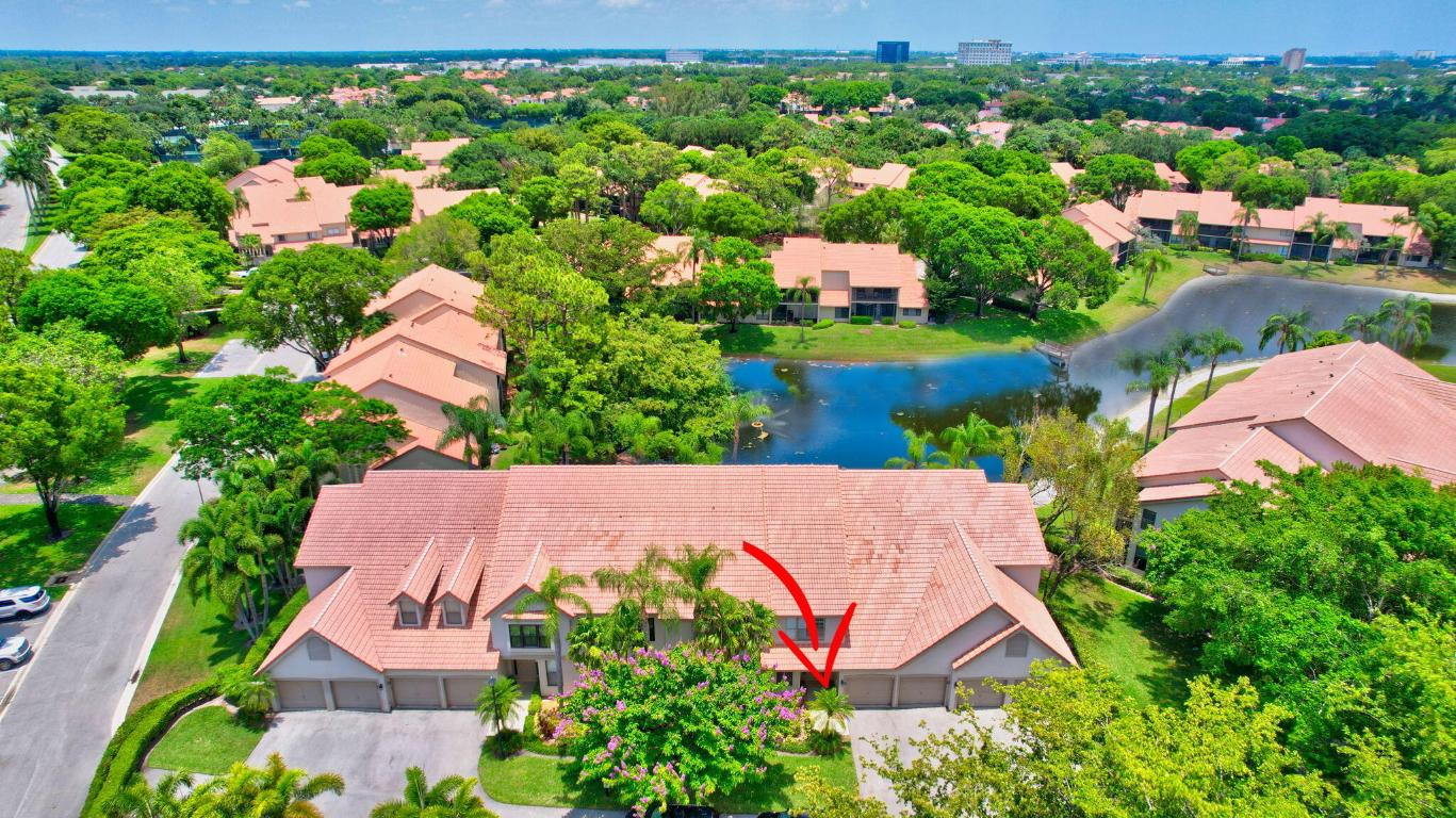 5801 Coach House Circle C