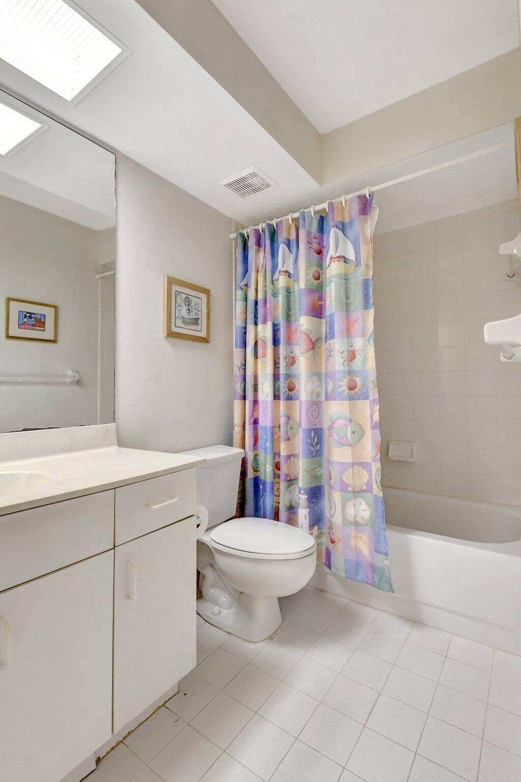 5801 Coach House Circle C