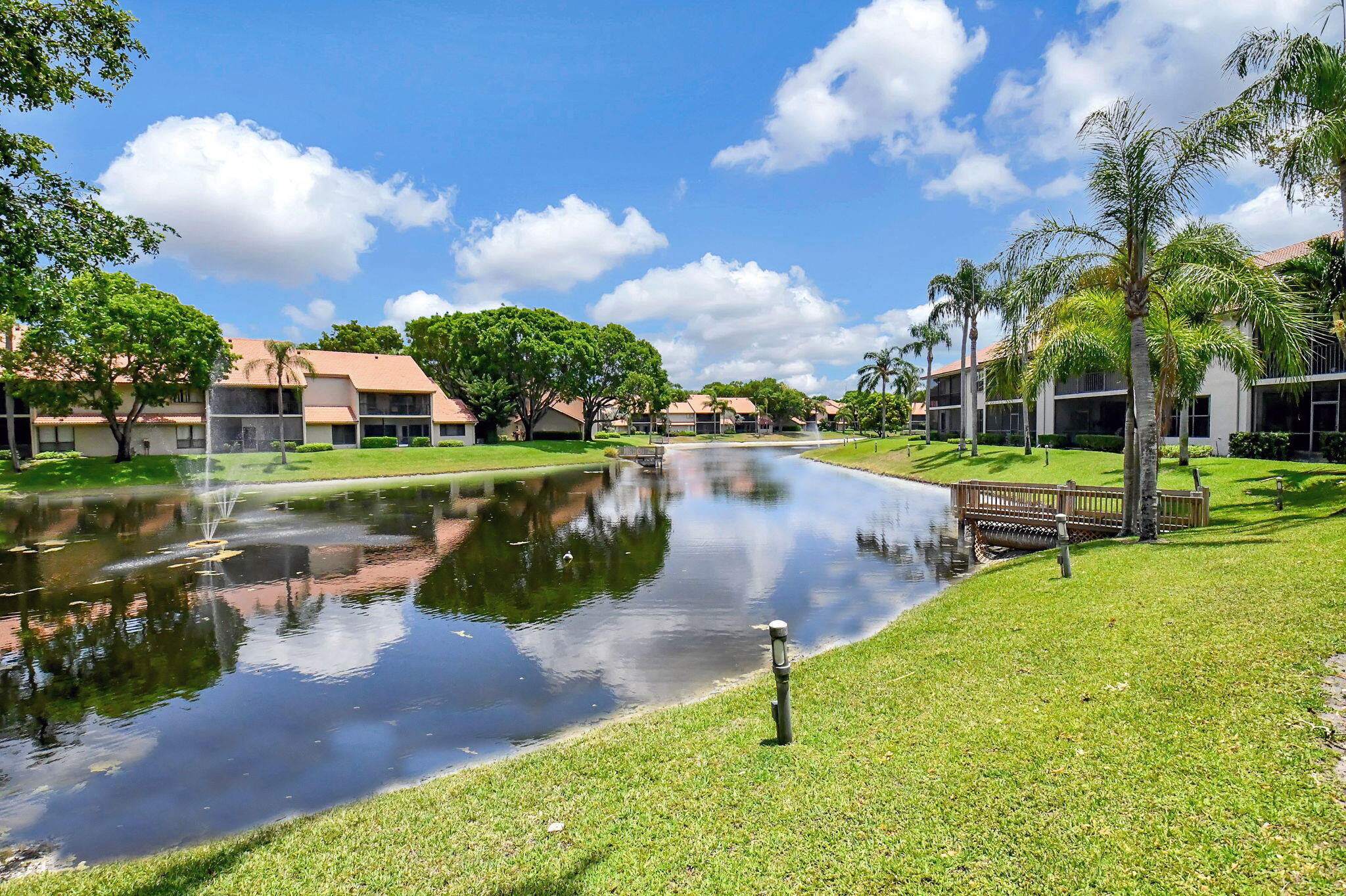 5801 Coach House Circle C