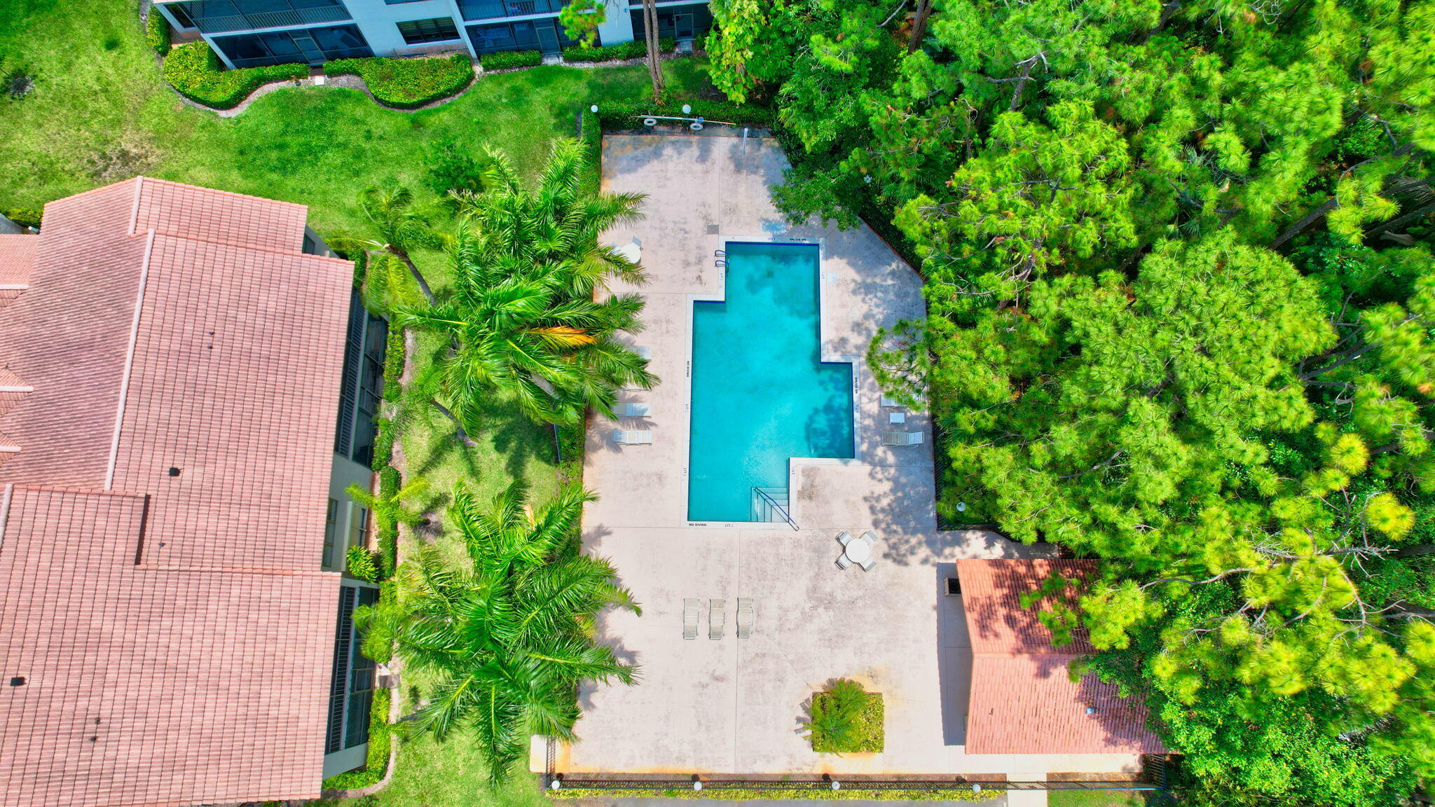 5801 Coach House Circle C