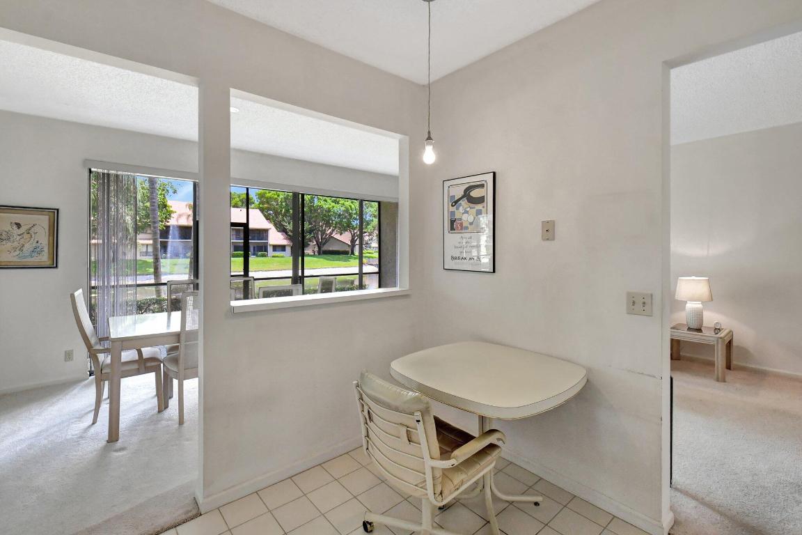 5801 Coach House Circle C