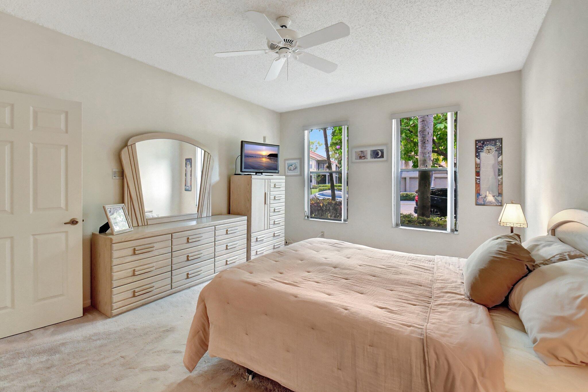5801 Coach House Circle C