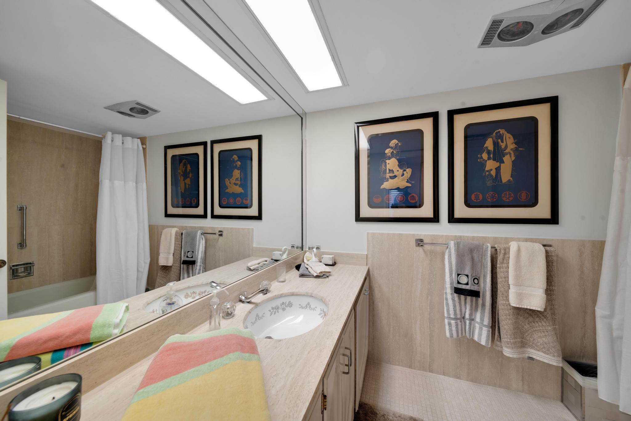 2066 N Ocean Boulevard 12ne