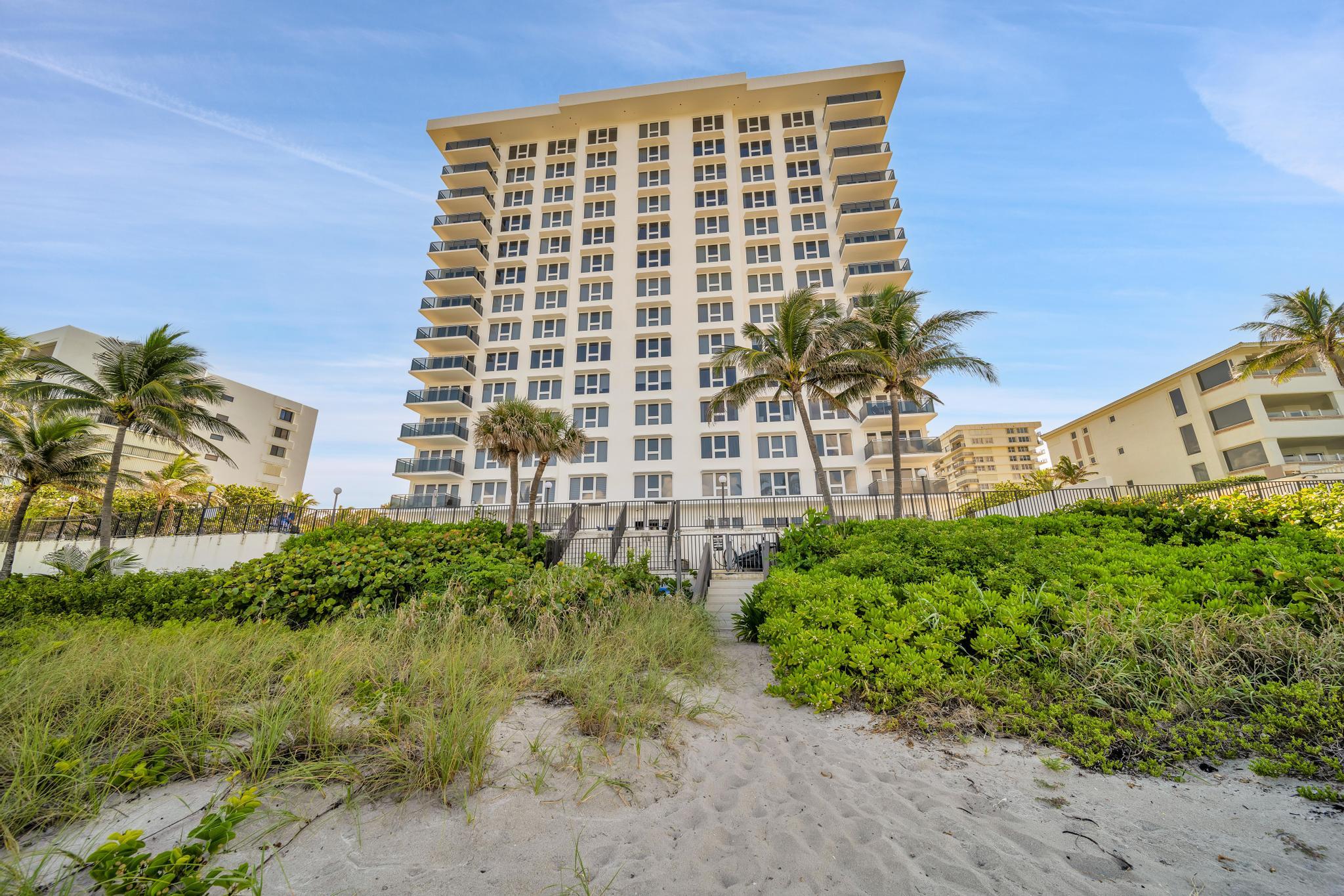 2066 N Ocean Boulevard 12ne