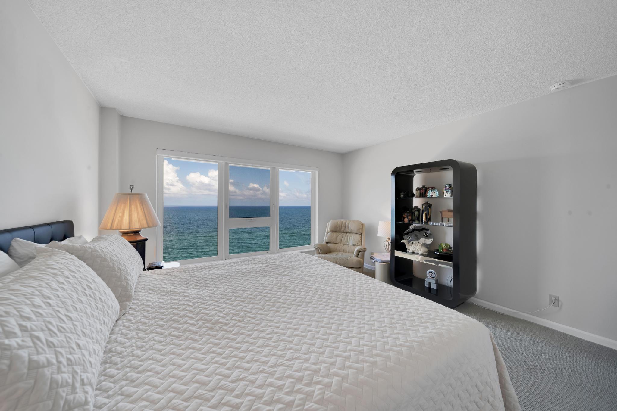 2066 N Ocean Boulevard 12ne