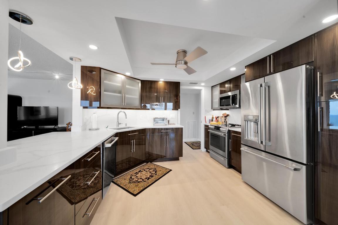 2066 N Ocean Boulevard 12ne