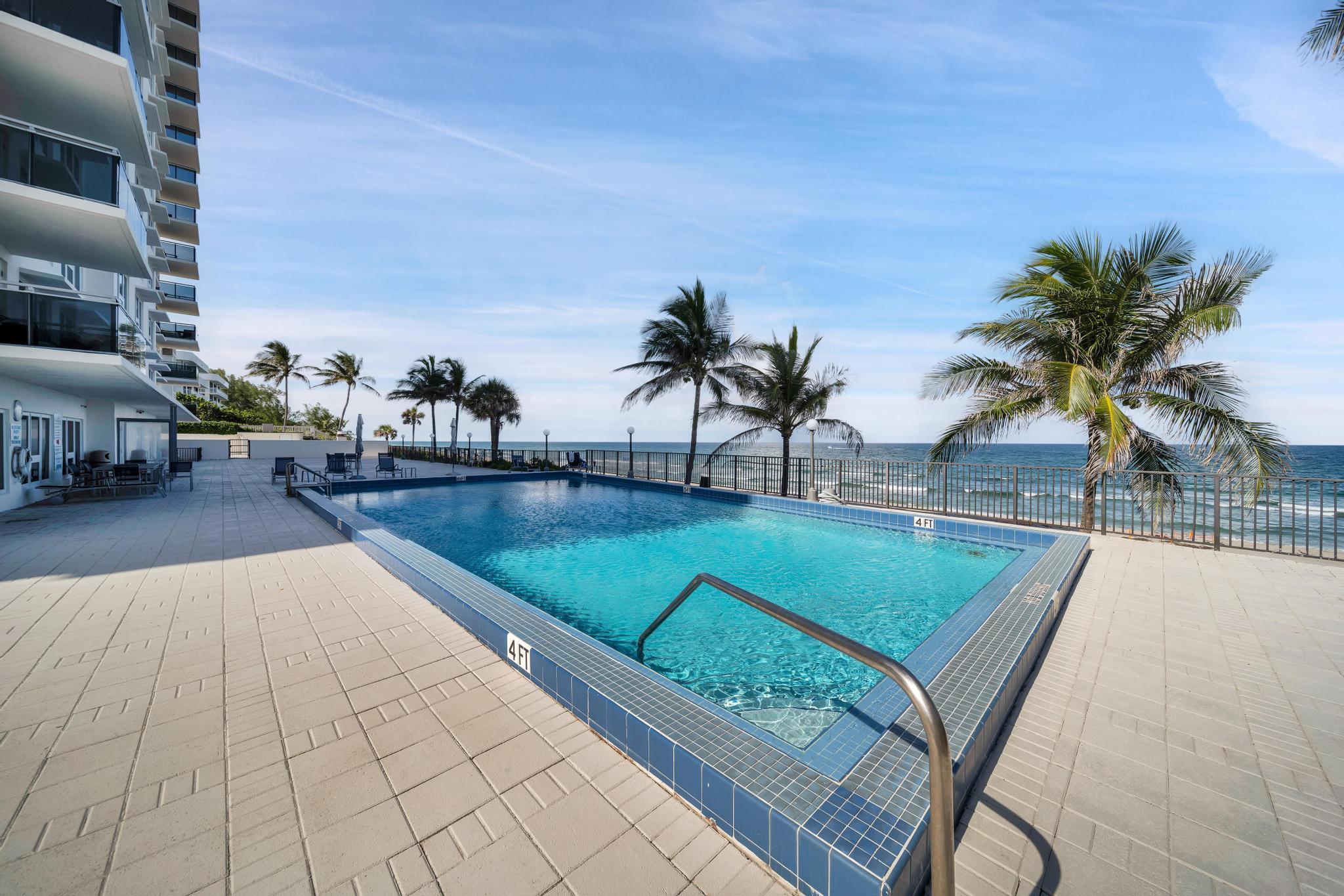 2066 N Ocean Boulevard 12ne