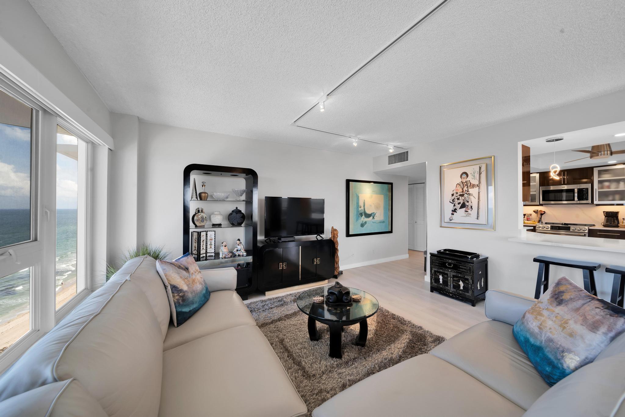 2066 N Ocean Boulevard 12ne