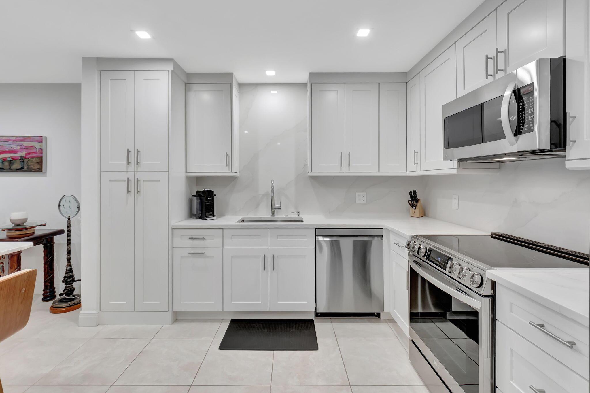 5630 Coach House Circle C