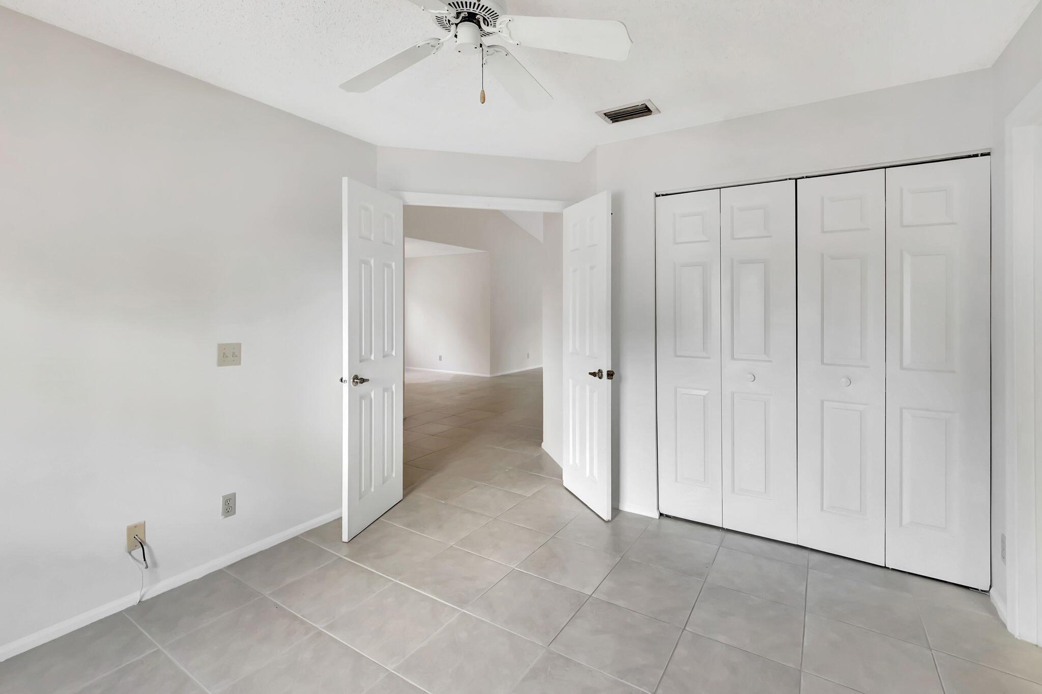 5750 Coach House Circle E