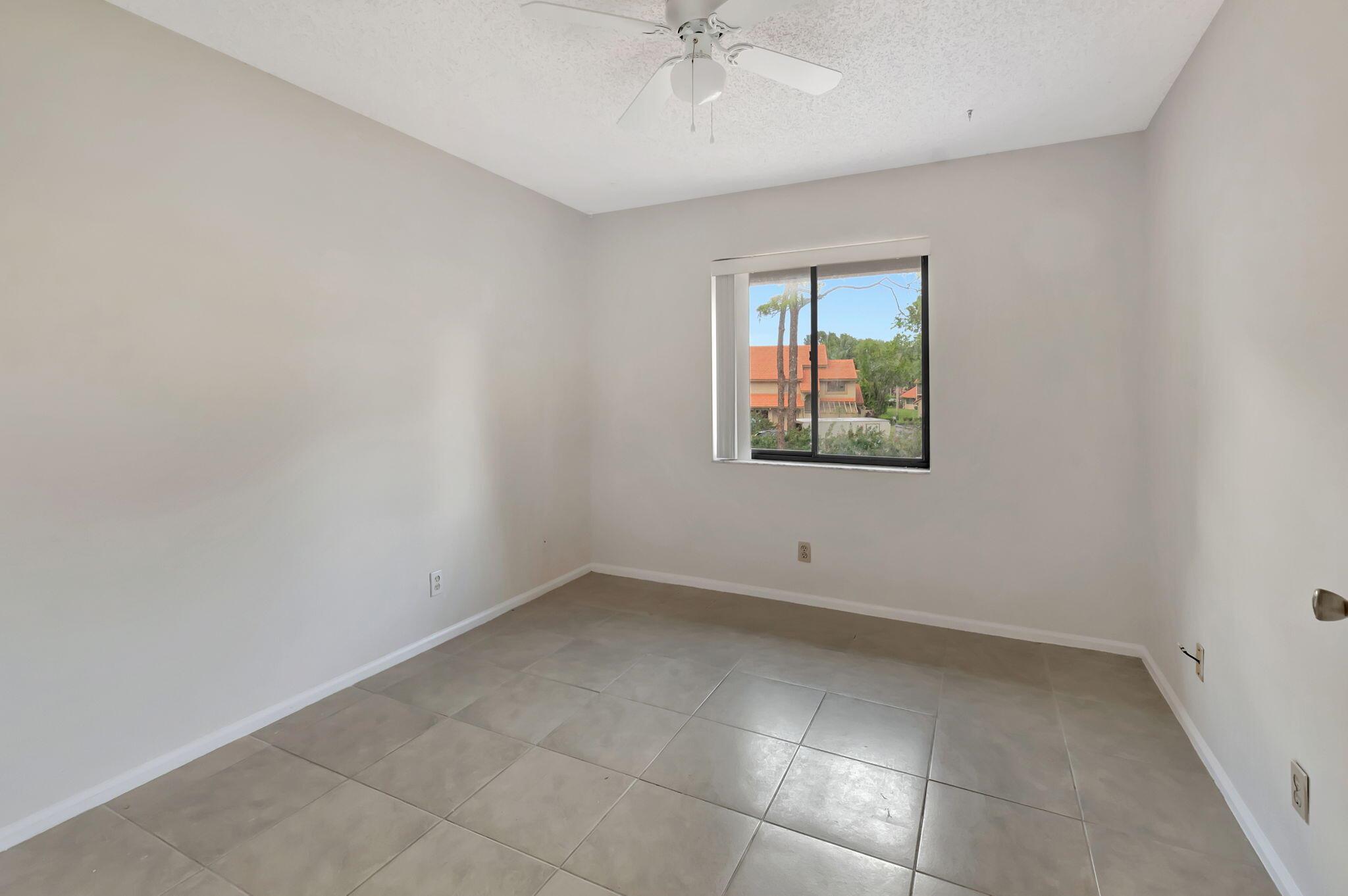 5750 Coach House Circle E