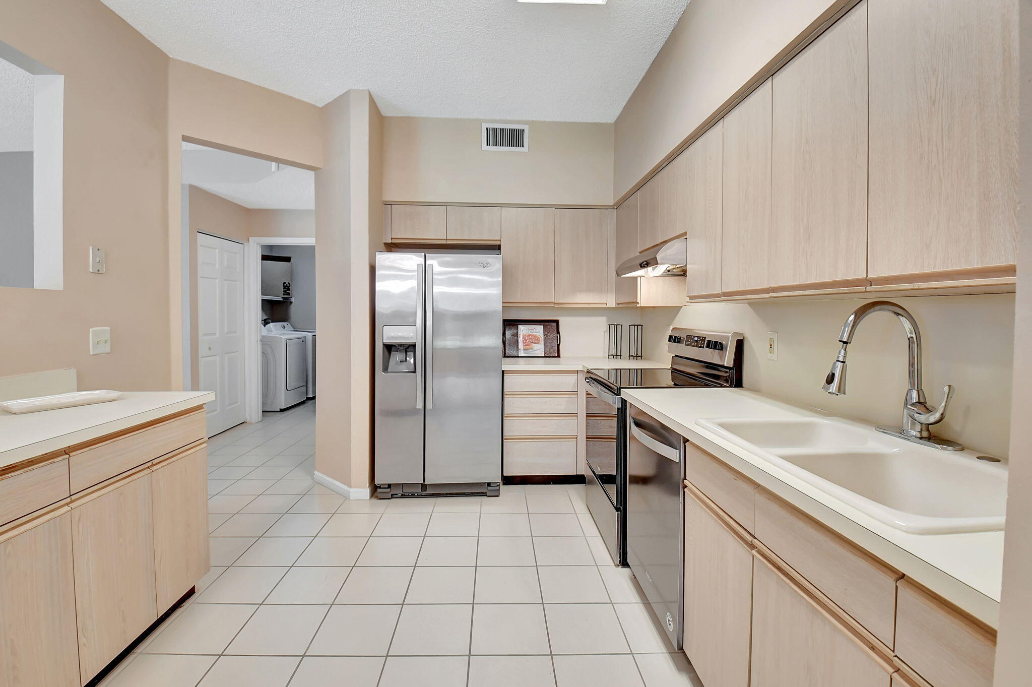 5770 Coach House Circle D