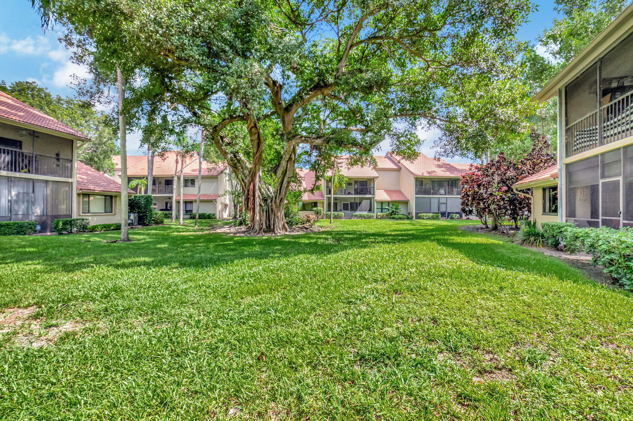 5520 Coach House Circle C