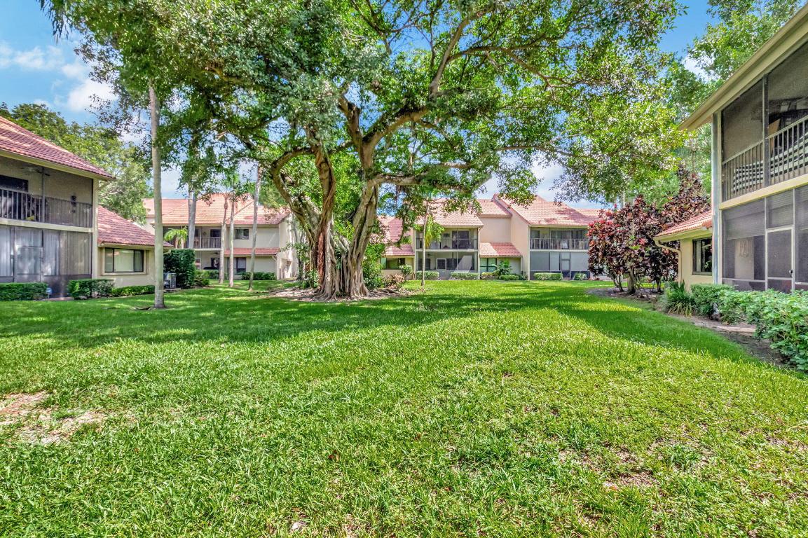 5520 Coach House Circle C