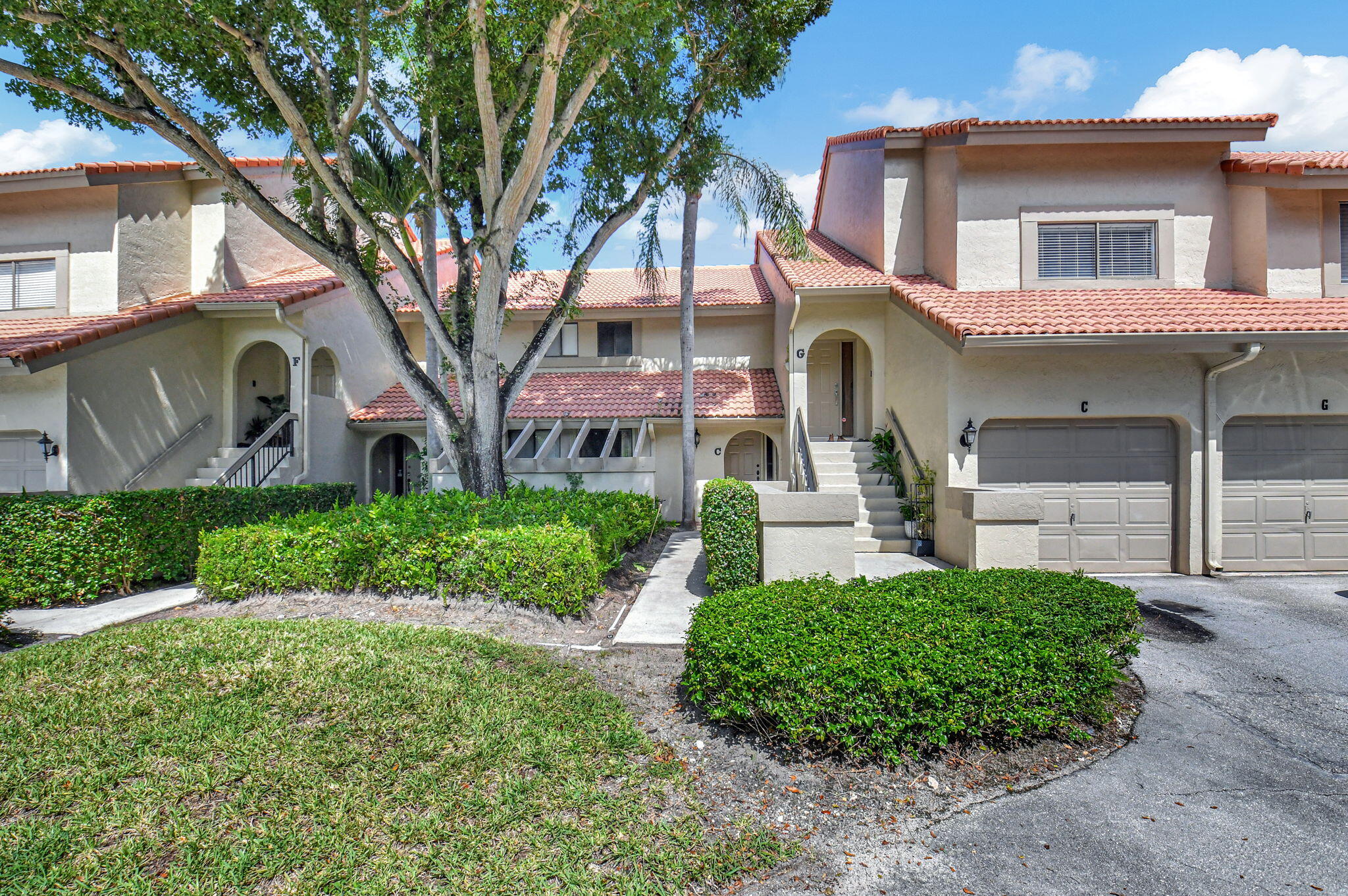 5520 Coach House Circle C