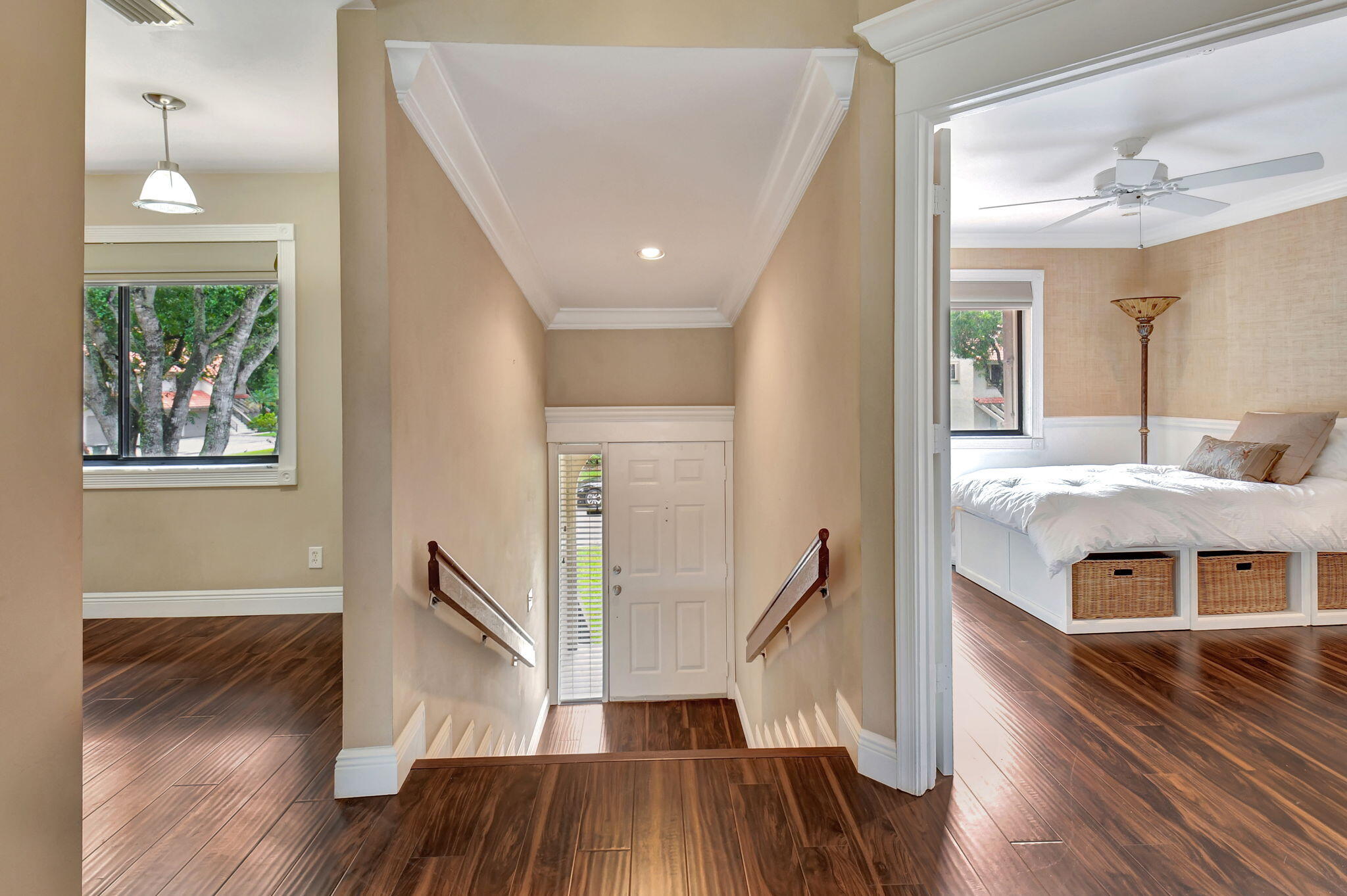 5731 Coach House Circle D