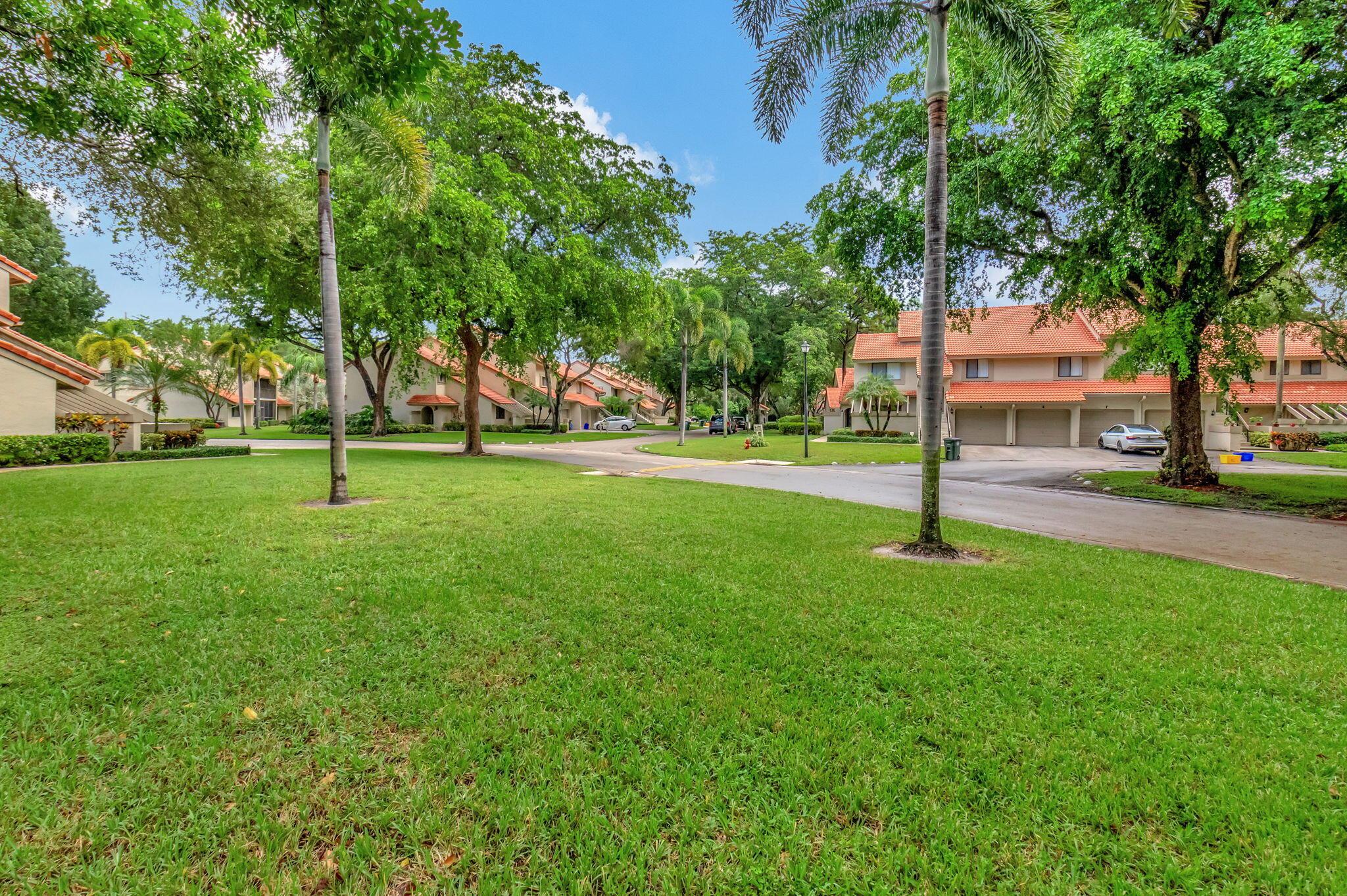 5731 Coach House Circle D