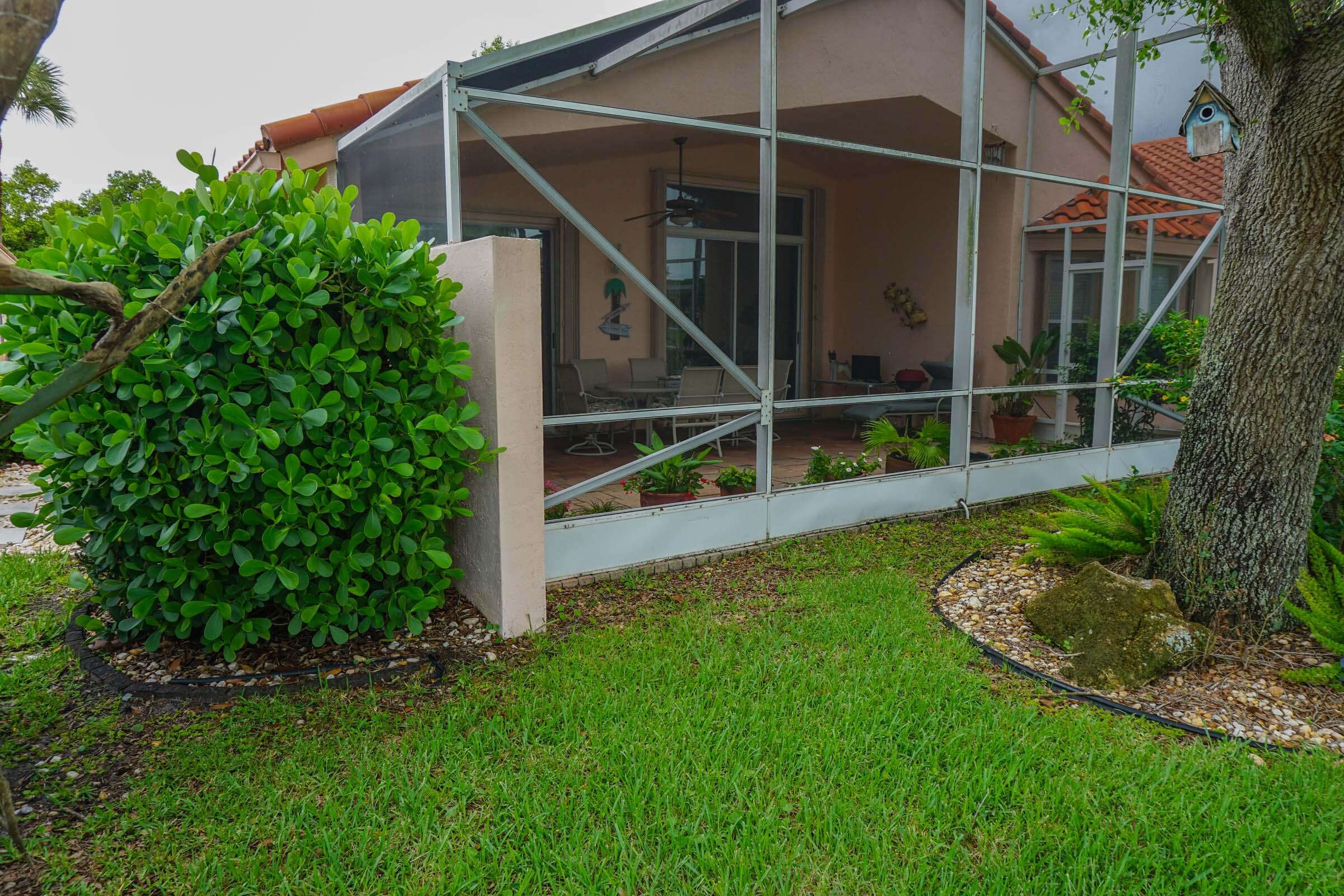 5256 Glenville Drive