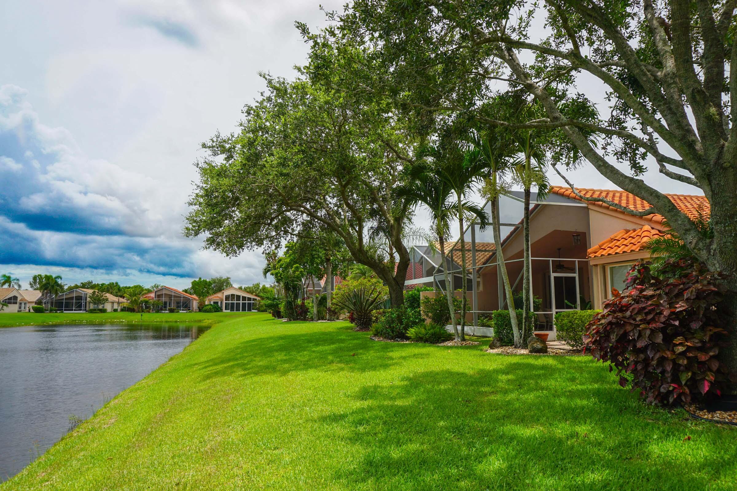 5256 Glenville Drive