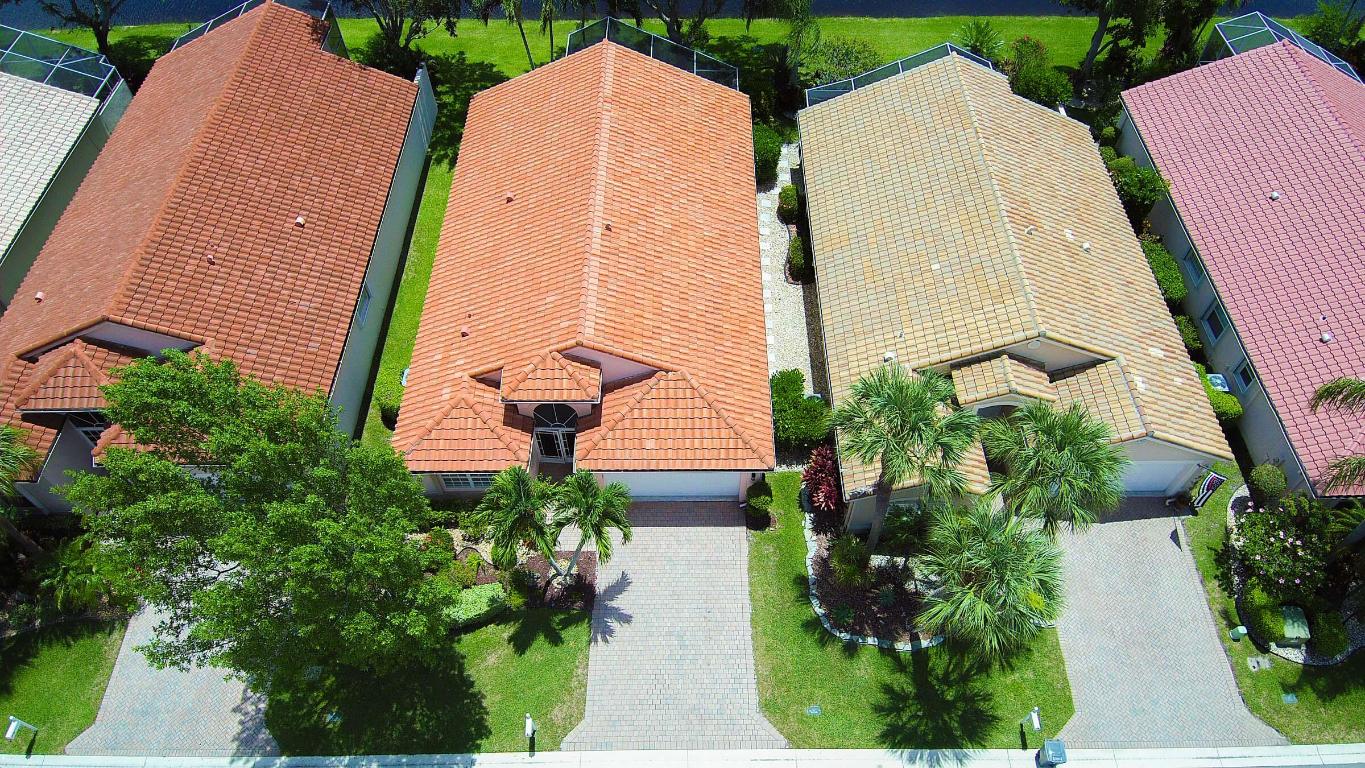 5256 Glenville Drive