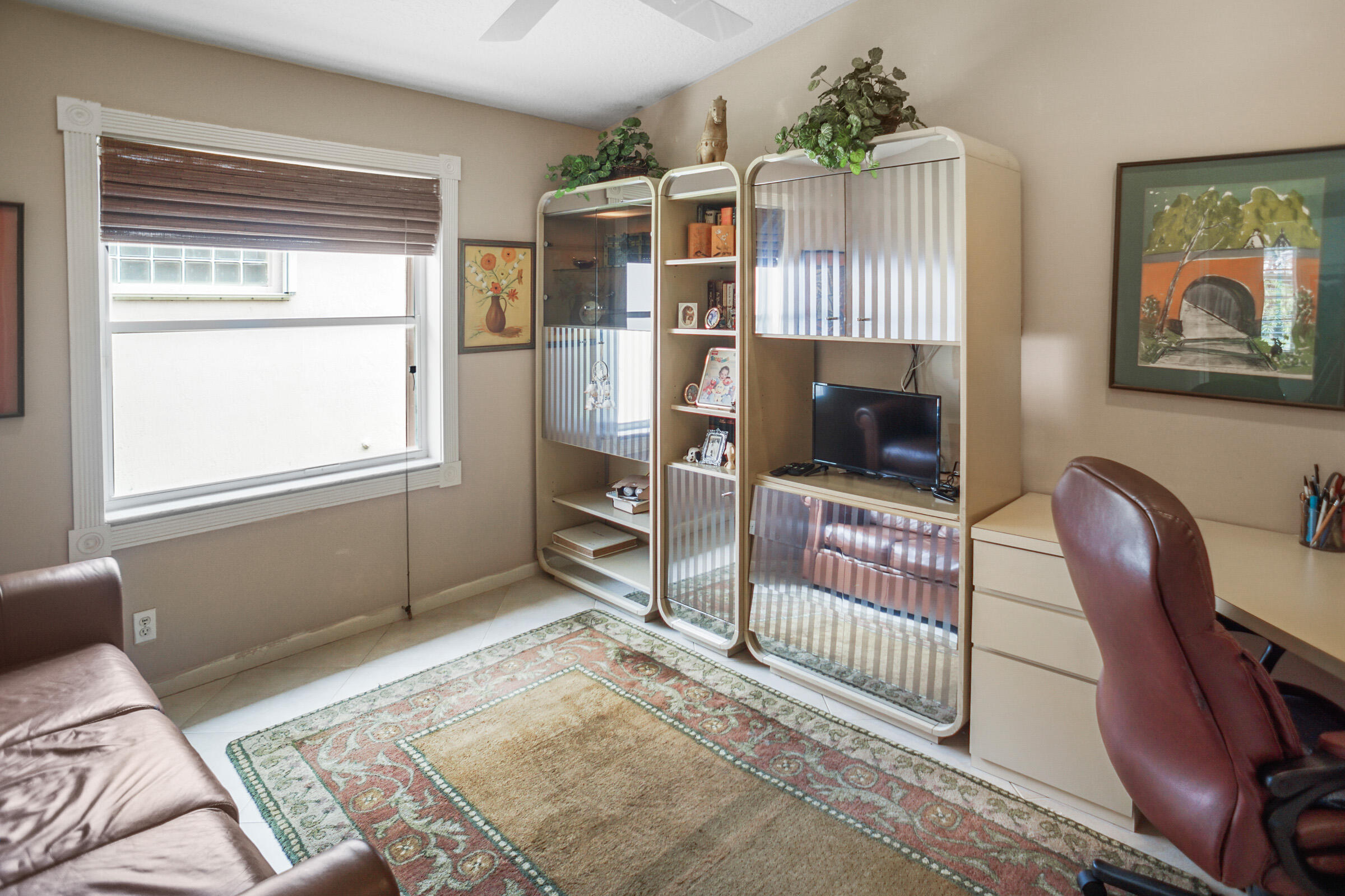 5256 Glenville Drive