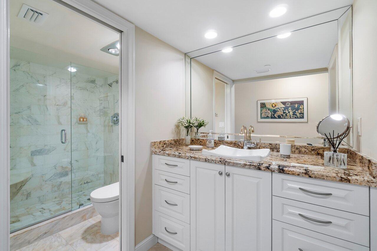 4545 N Ocean Boulevard 11c