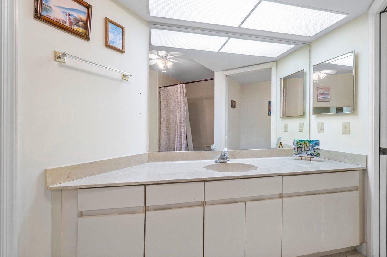 5650 Coach House Circle D