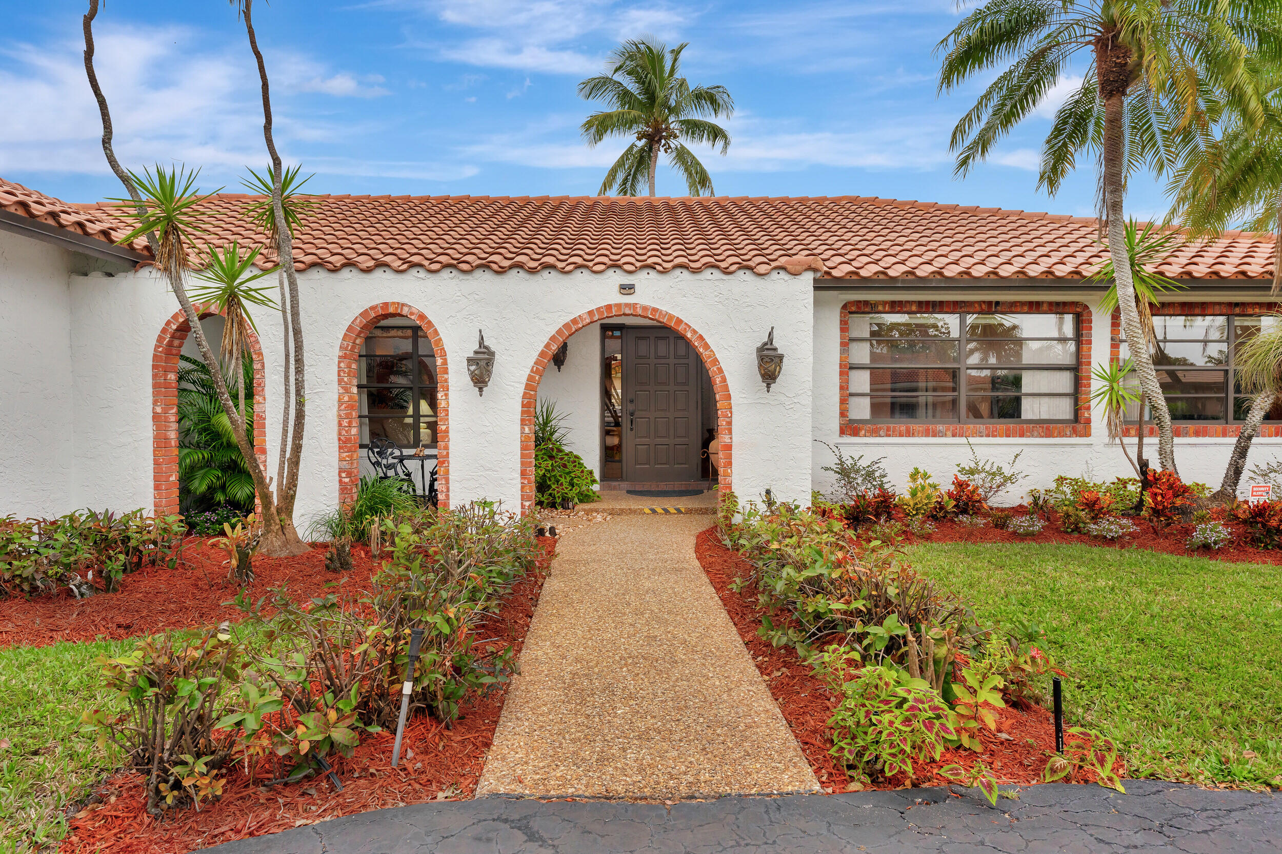 320 NW 101st Avenue