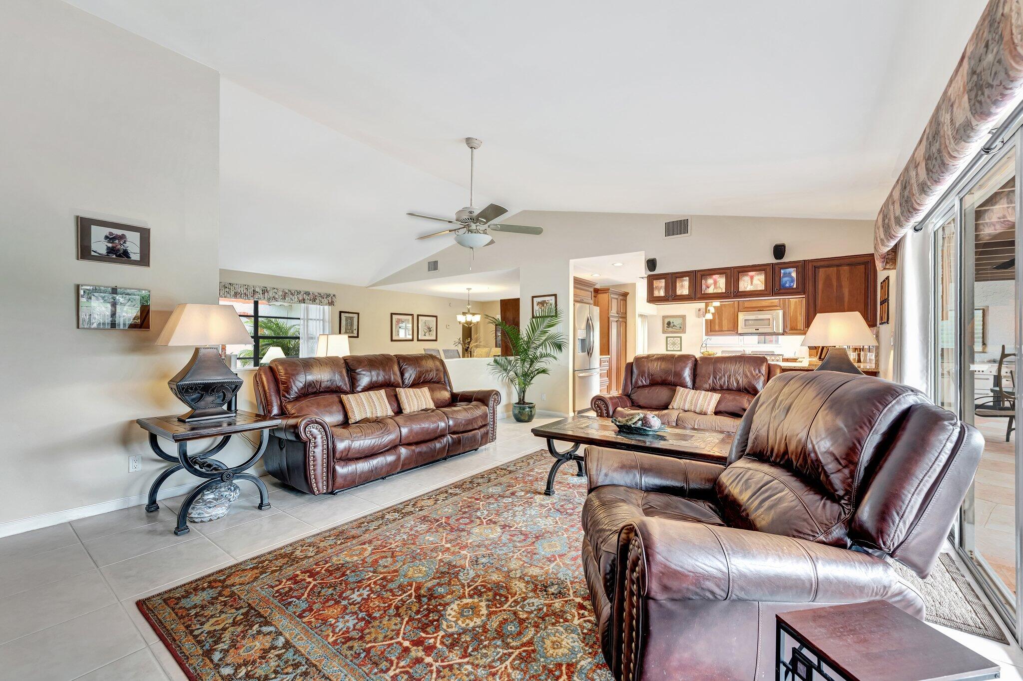 320 NW 101st Avenue