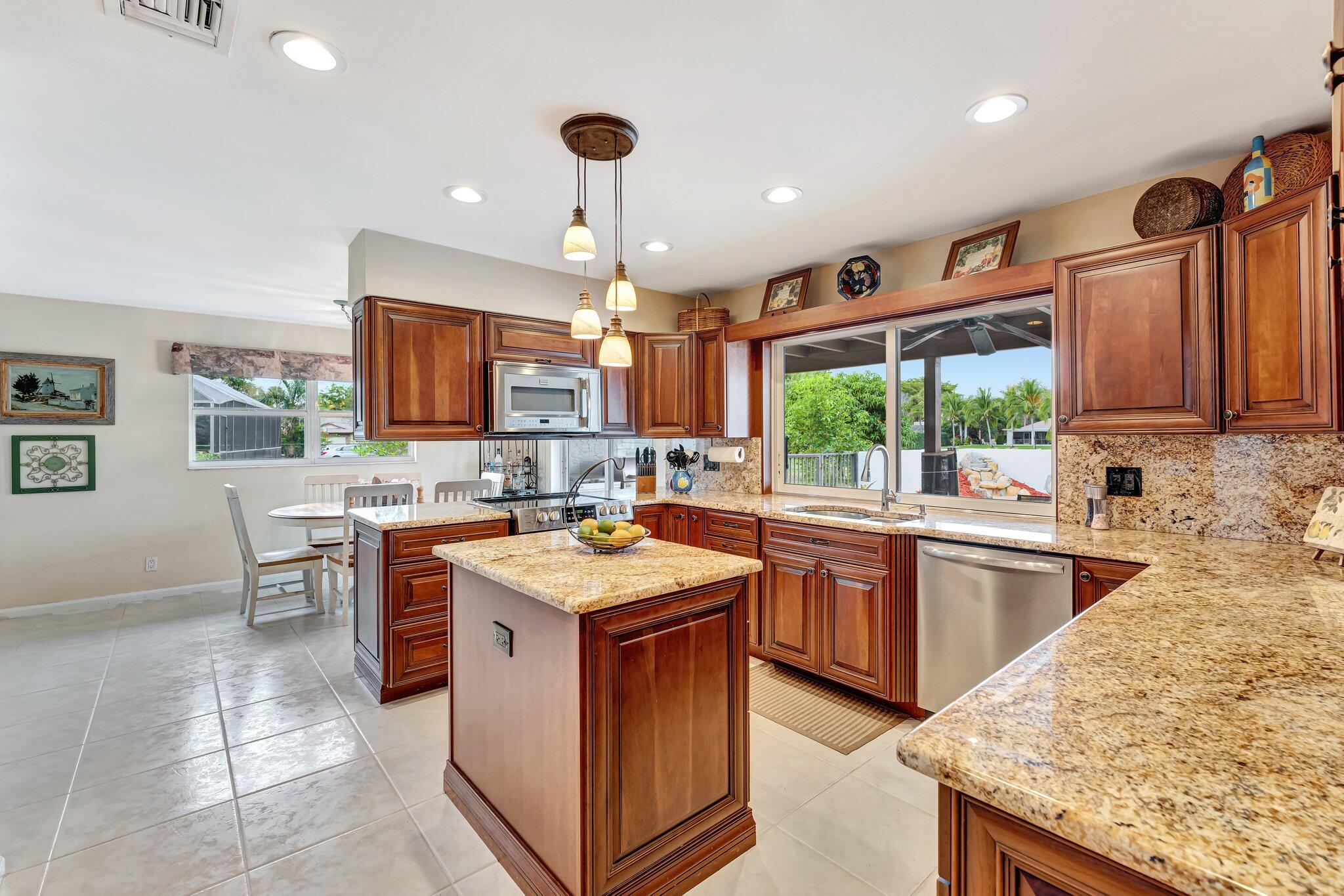 320 NW 101st Avenue