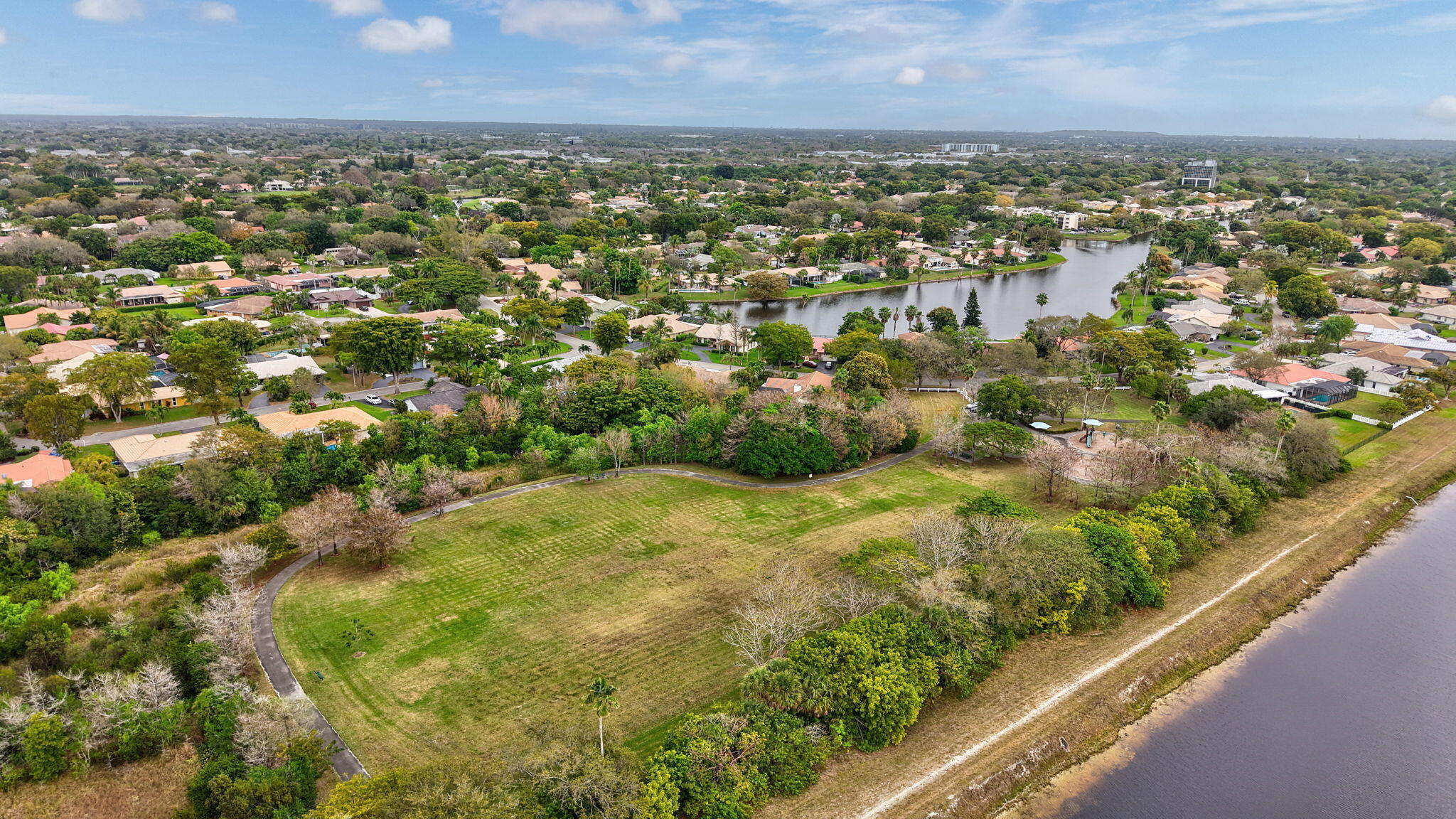 320 NW 101st Avenue