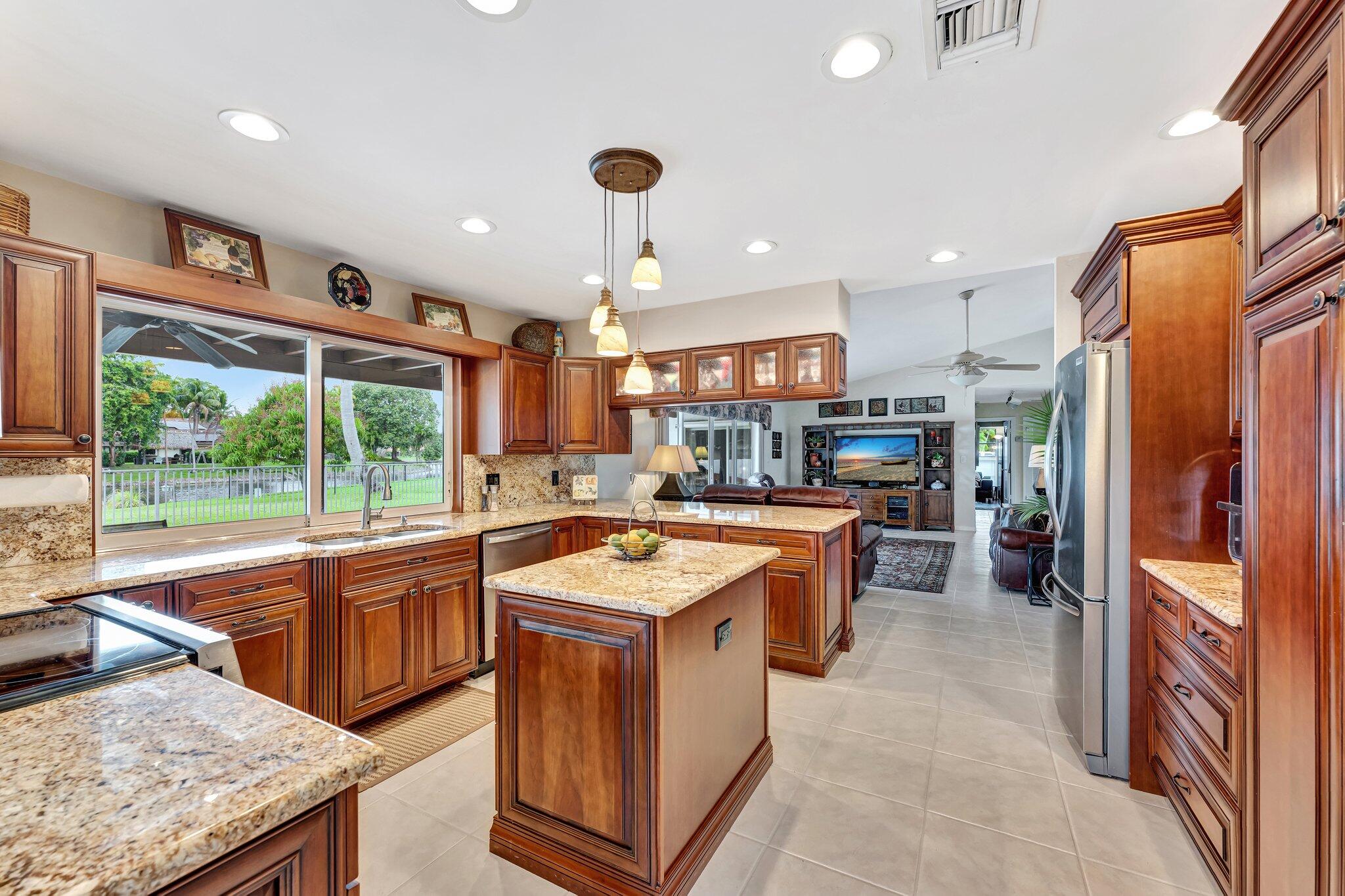 320 NW 101st Avenue
