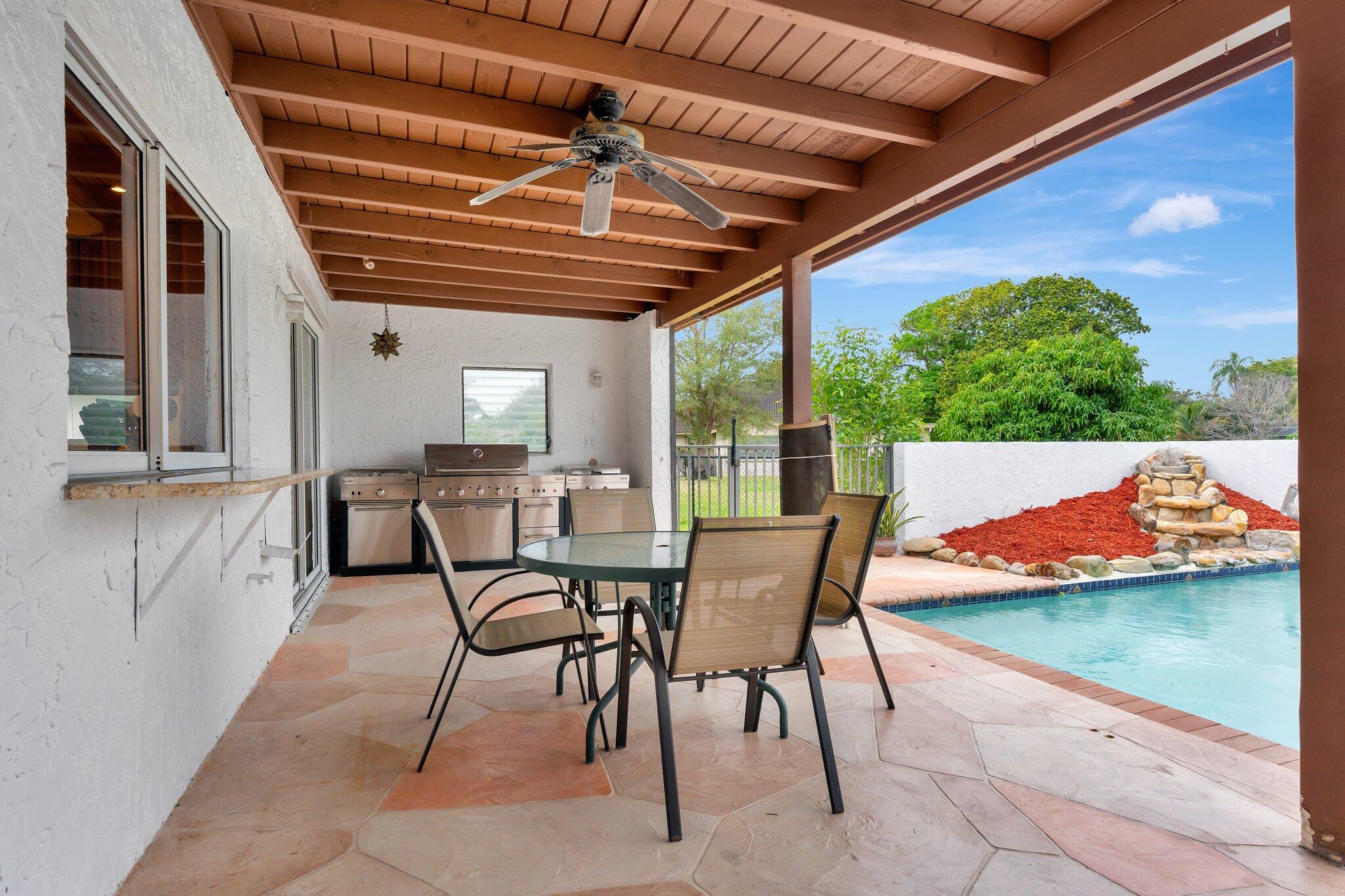 320 NW 101st Avenue