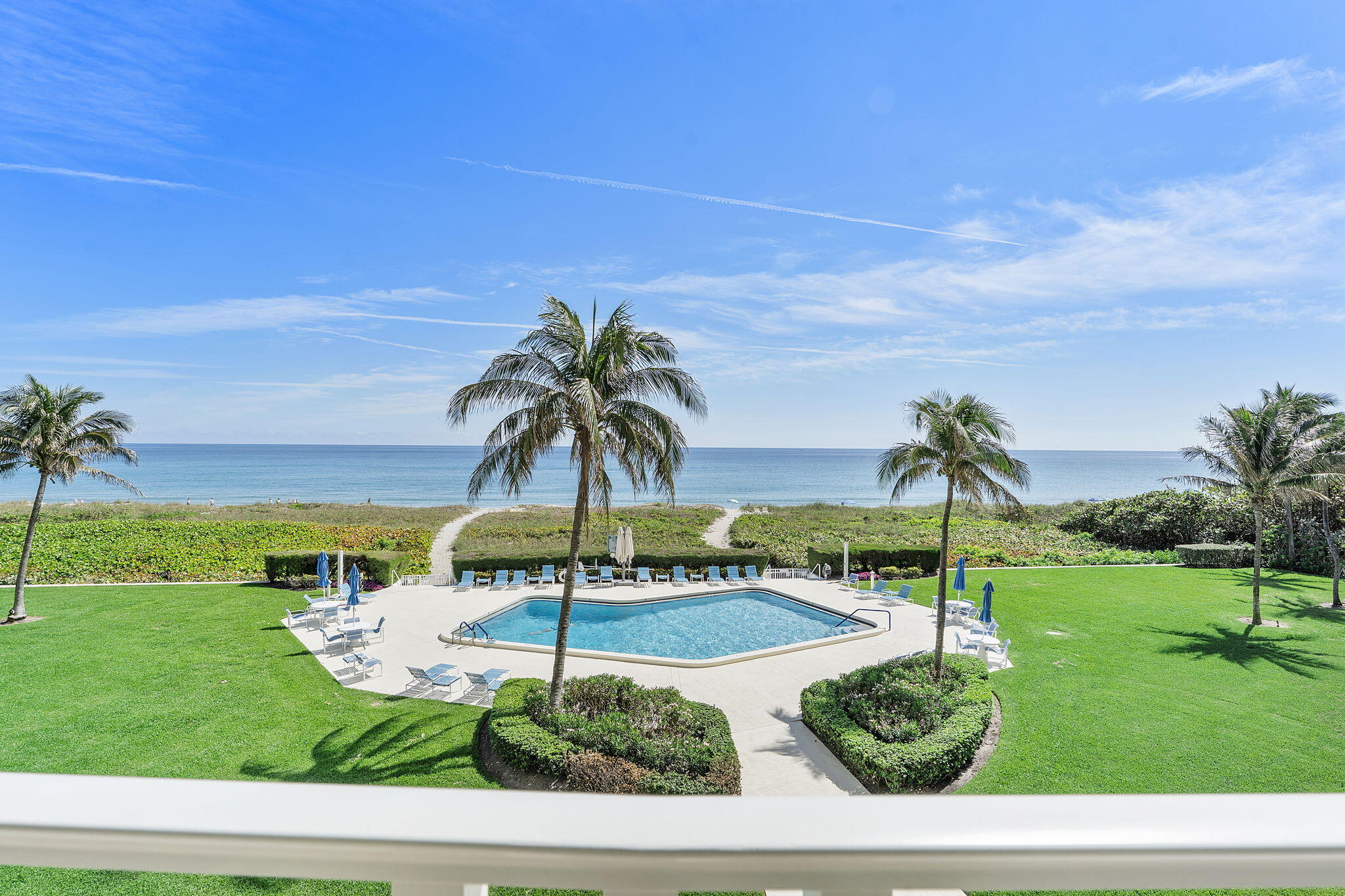 1225 S Ocean Boulevard 301