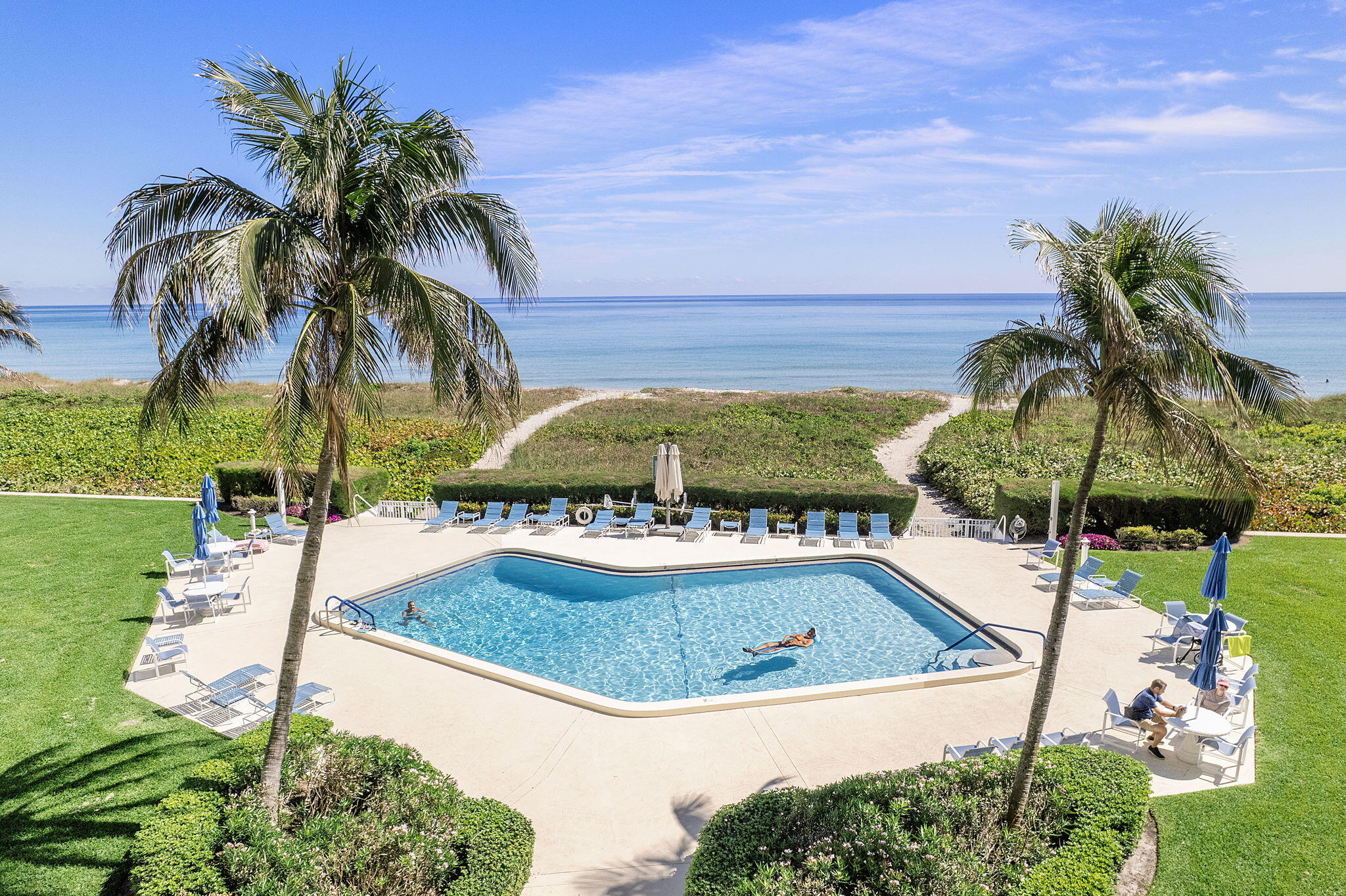 1225 S Ocean Boulevard 301