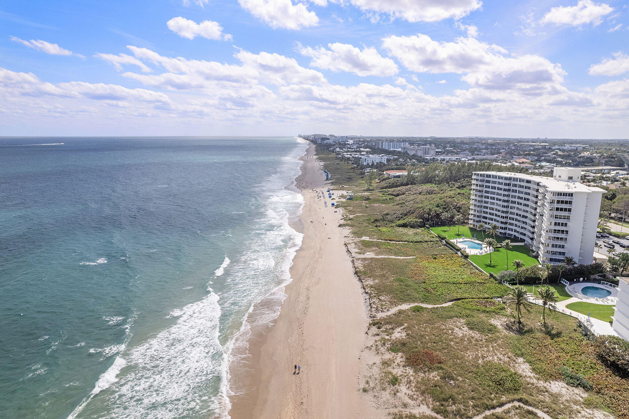 1225 S Ocean Boulevard 301