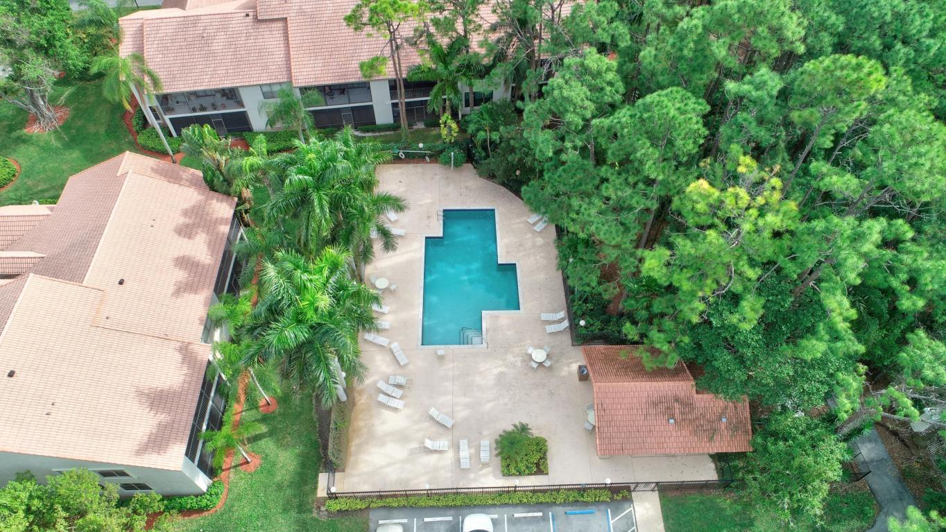 5731 Coach House Circle A