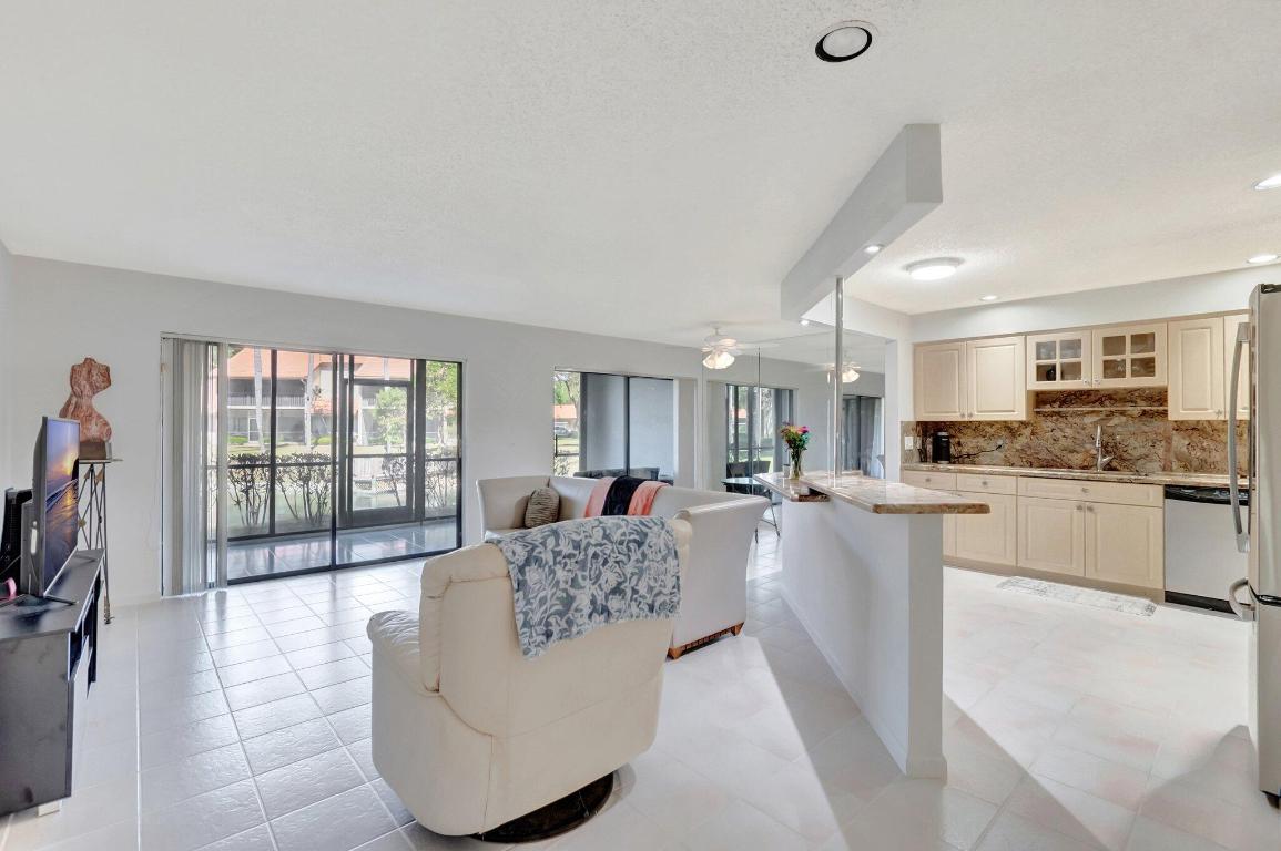 5731 Coach House Circle A