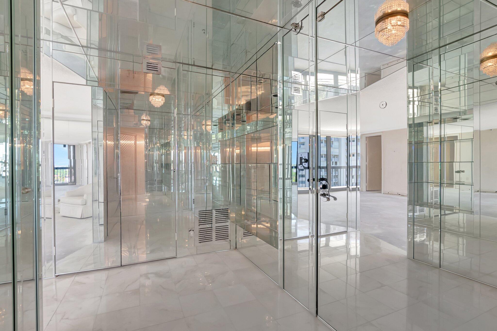 4545 N Ocean Boulevard 10c