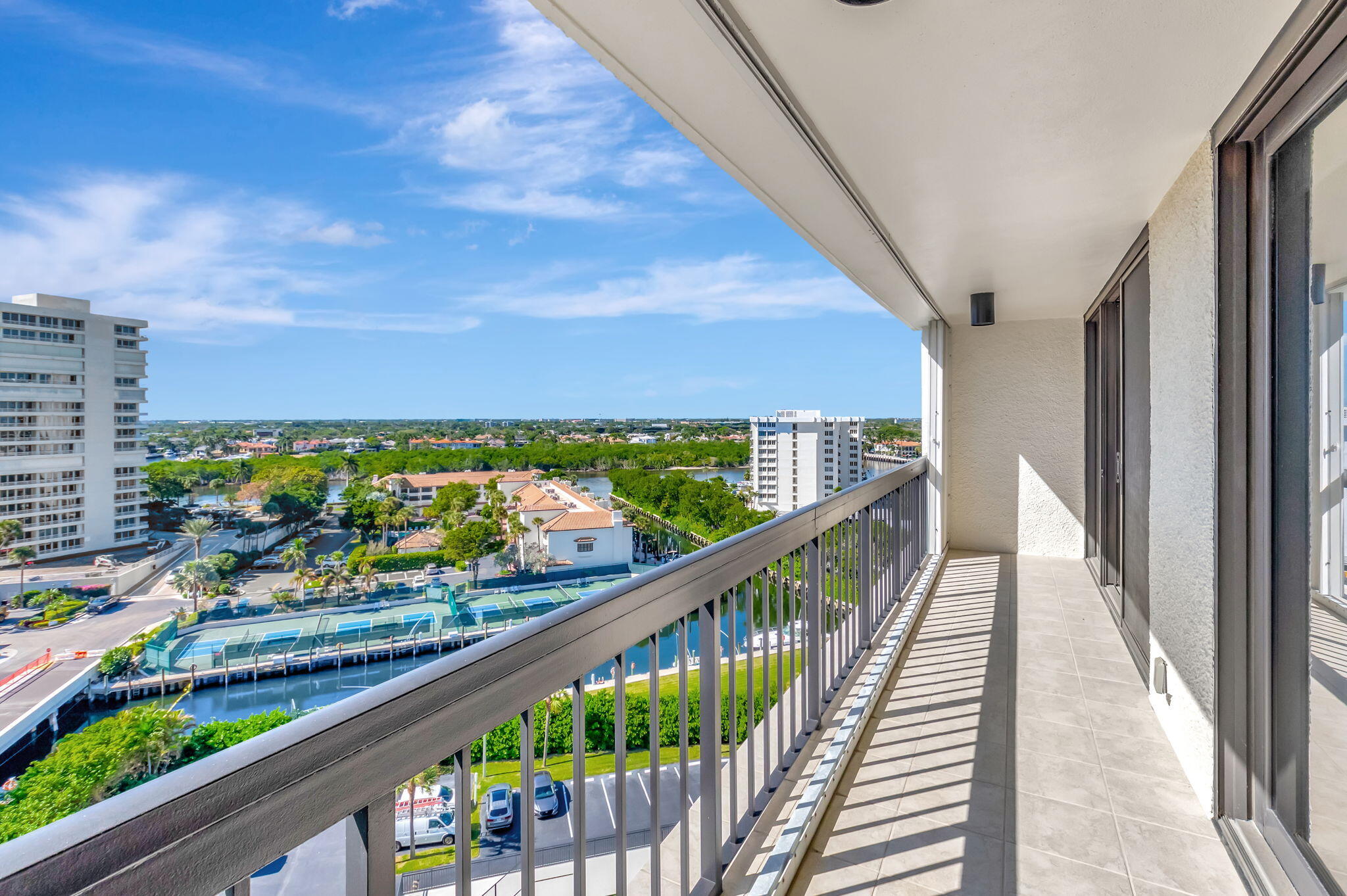 4545 N Ocean Boulevard 10c