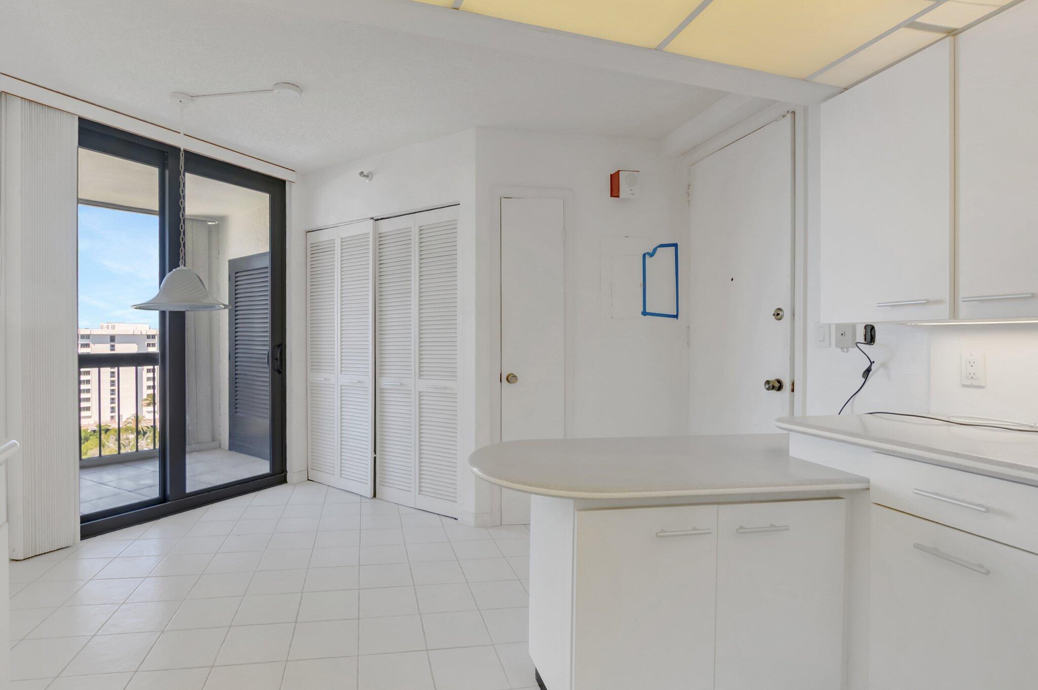 4545 N Ocean Boulevard 10c