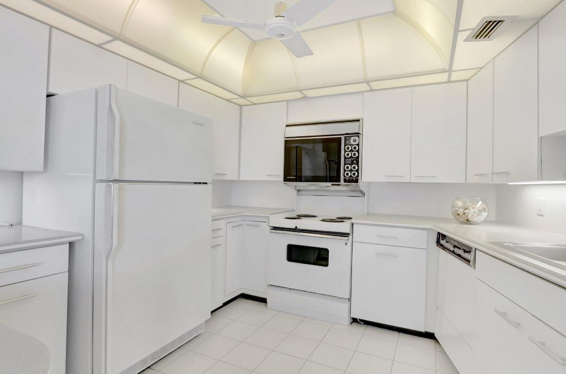 4545 N Ocean Boulevard 10c