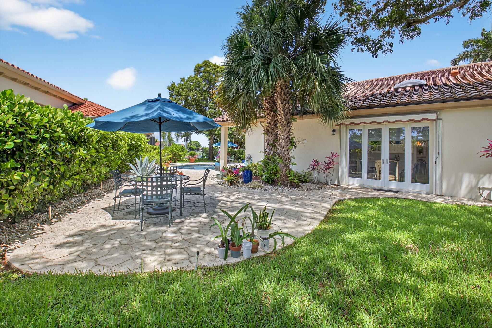 2373 NW 25th Way