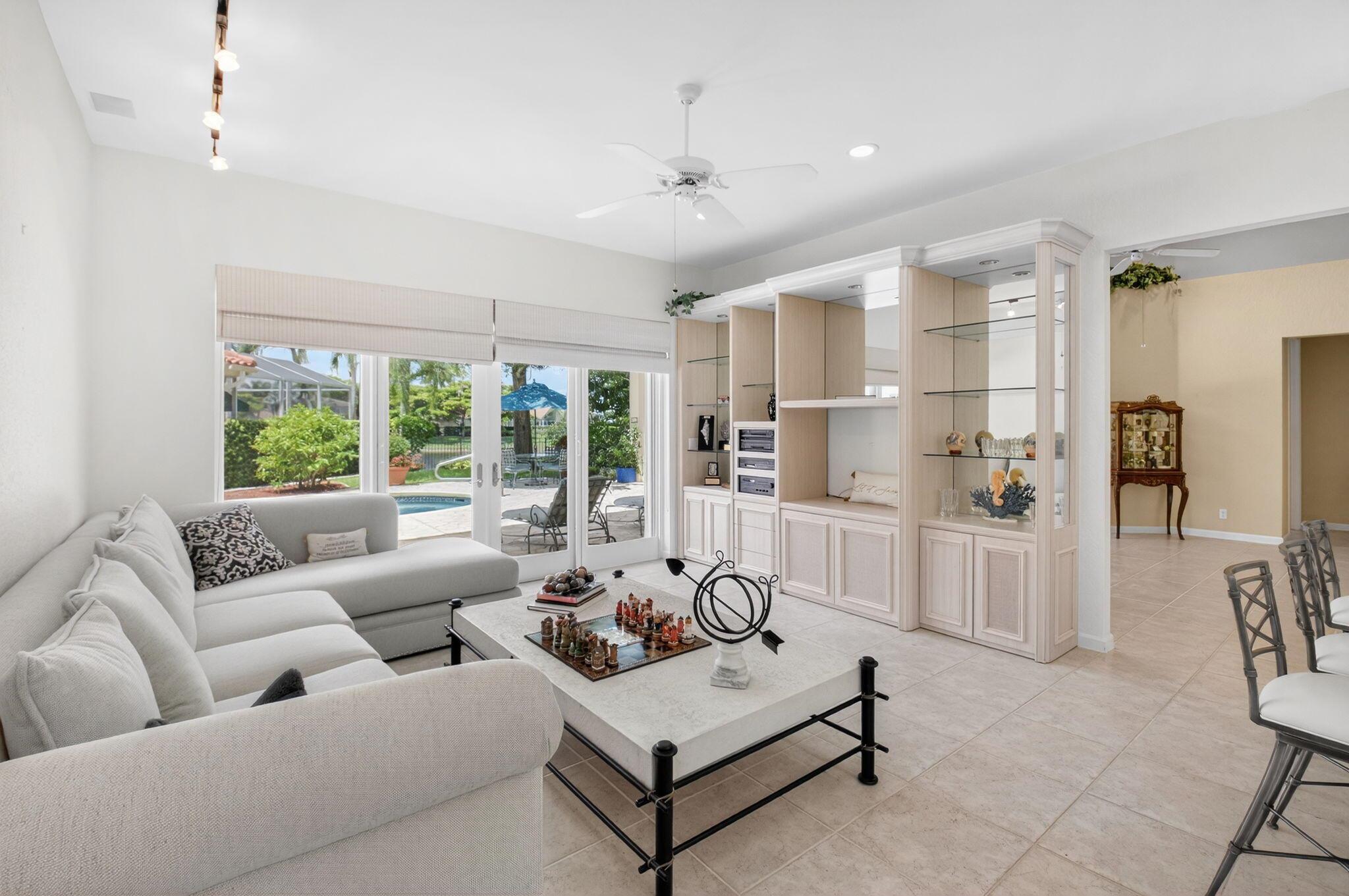 2373 NW 25th Way