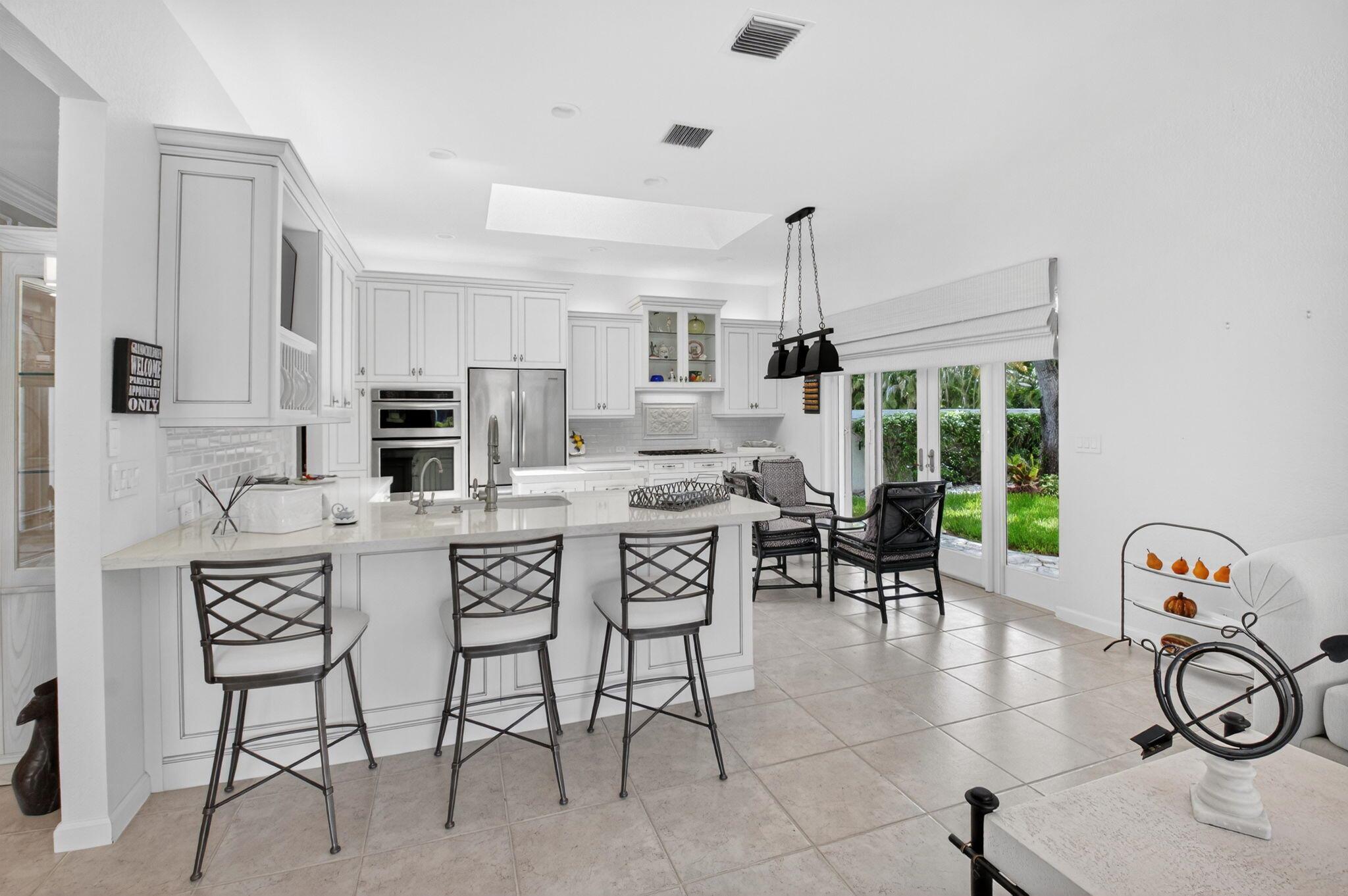 2373 NW 25th Way